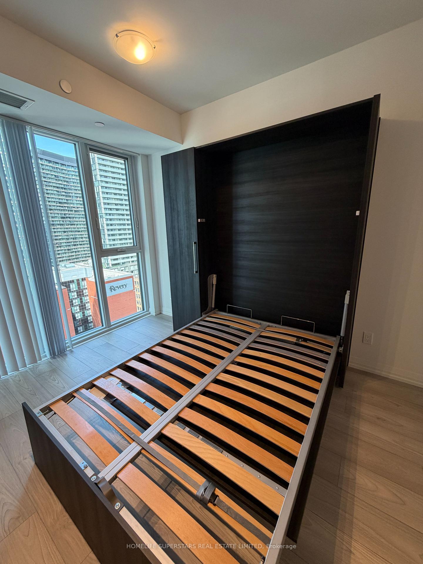 Photo 8 of Unit 2202, 400 King Street, Toronto, Waterfront Communities — HOMEH