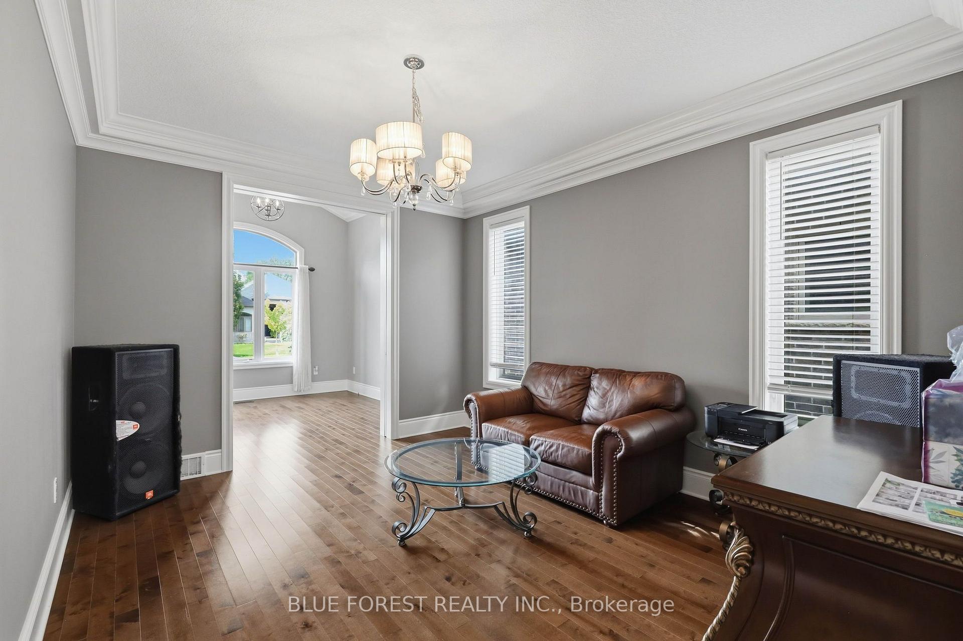 Photo 9 of 1609 Blackwell Boulevard, London, North D — HOMEH