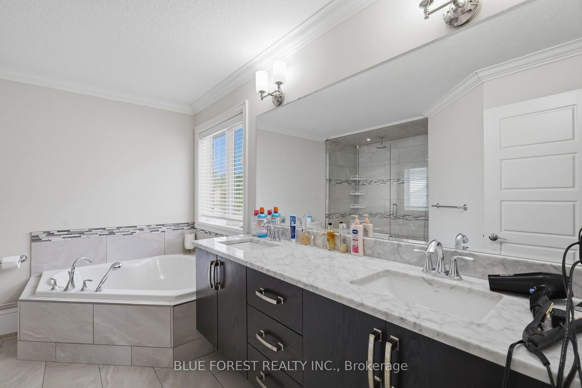 Photo 29 of 1609 Blackwell Boulevard, London, North D — HOMEH