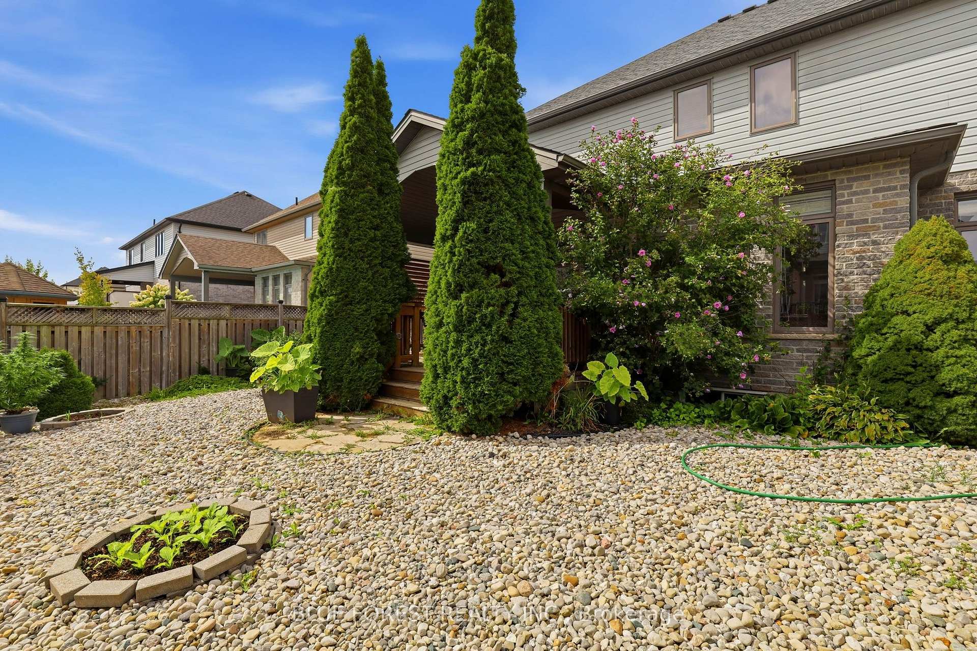 Photo 44 of 1609 Blackwell Boulevard, London, North D — HOMEH