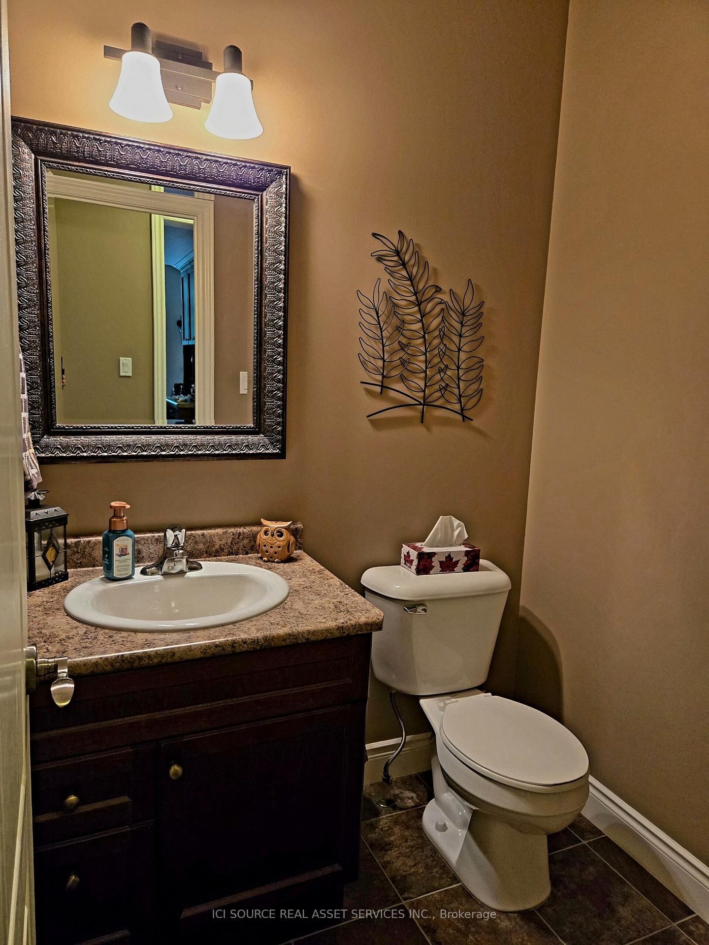 Photo 9 of 5 Fairfield Drive, Stratford — HOMEH