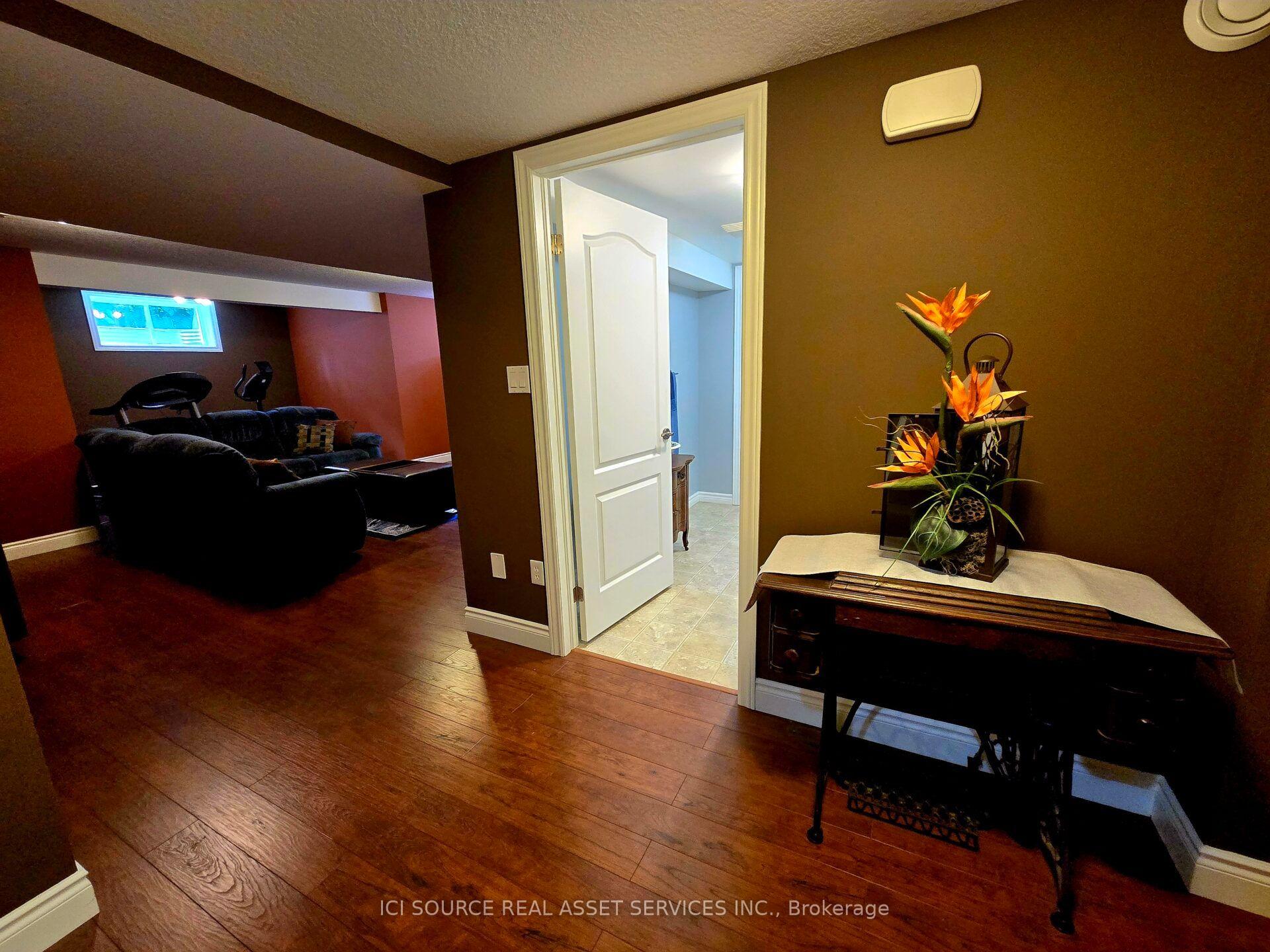 Photo 22 of 5 Fairfield Drive, Stratford — HOMEH