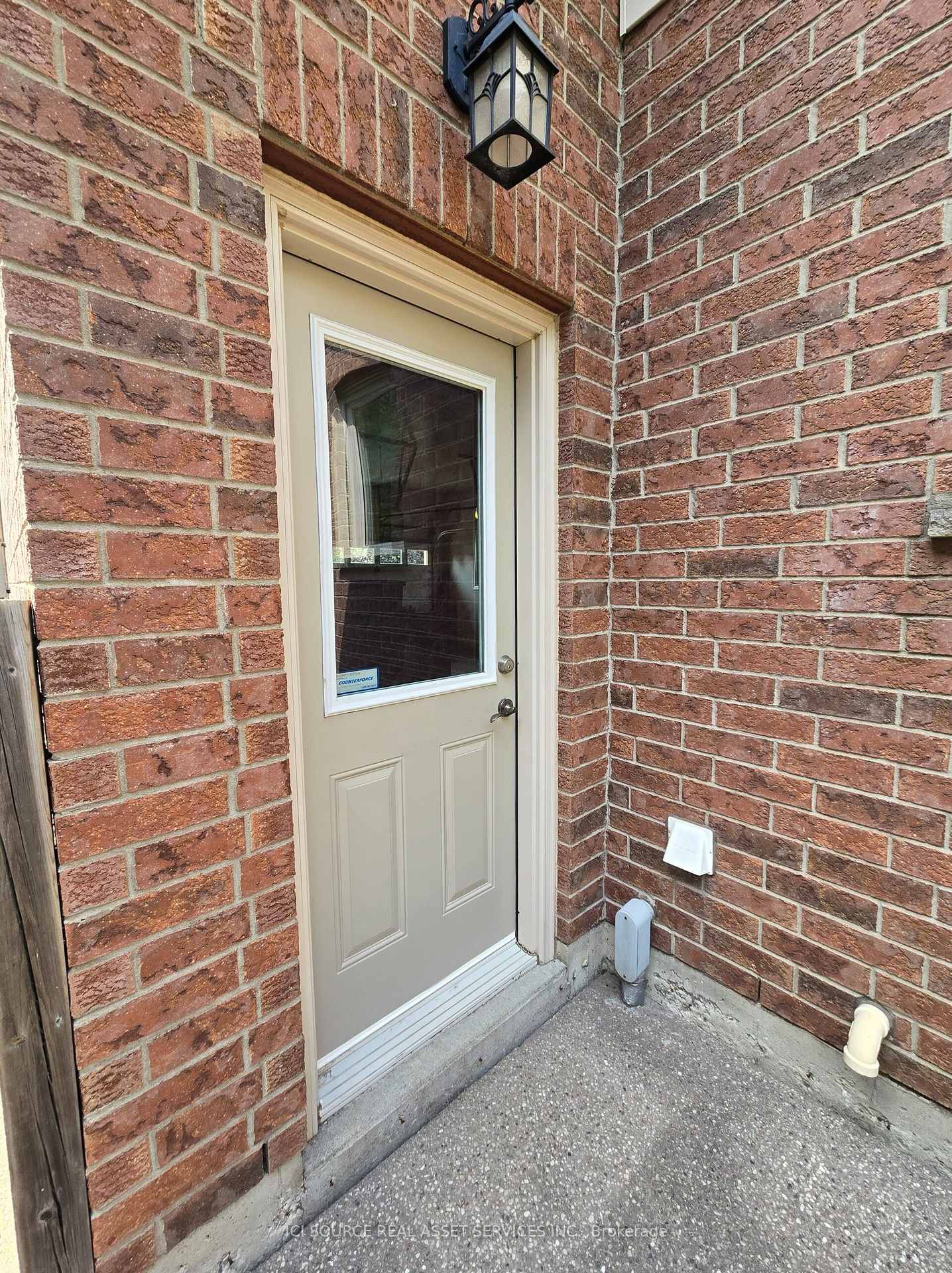 Photo 33 of 5 Fairfield Drive, Stratford — HOMEH