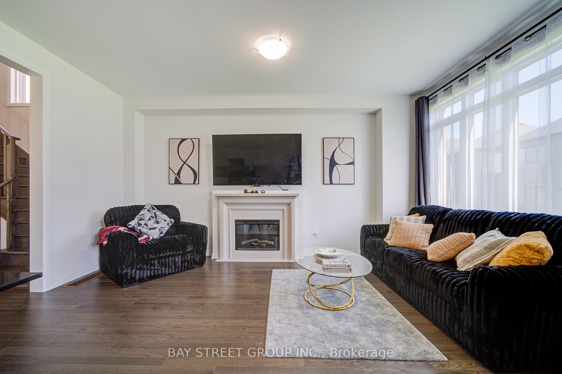 Photo 21 of 427 Coronation Road, Whitby, Rural Whitby — HOMEH