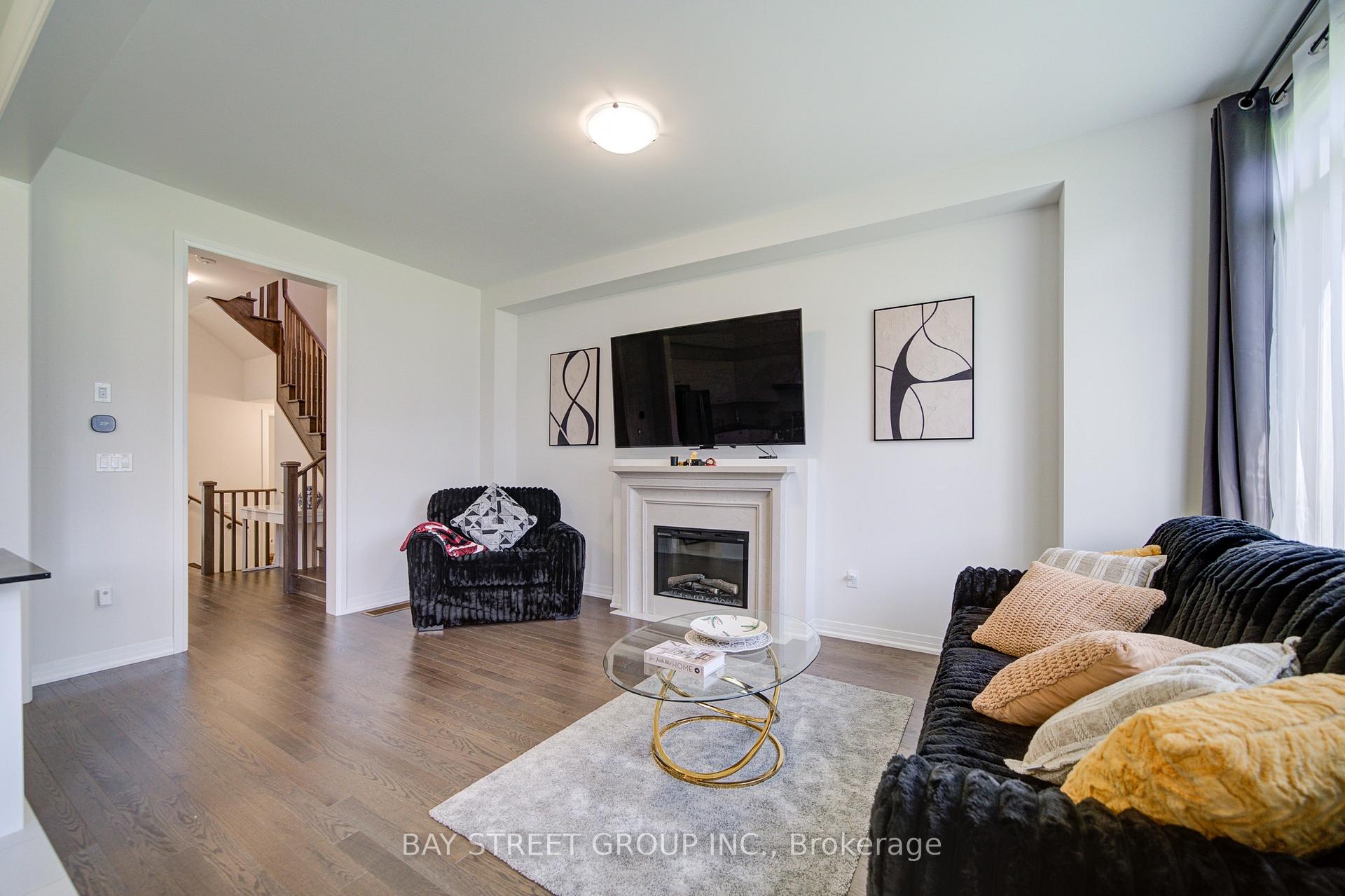 Photo 23 of 427 Coronation Road, Whitby, Rural Whitby — HOMEH