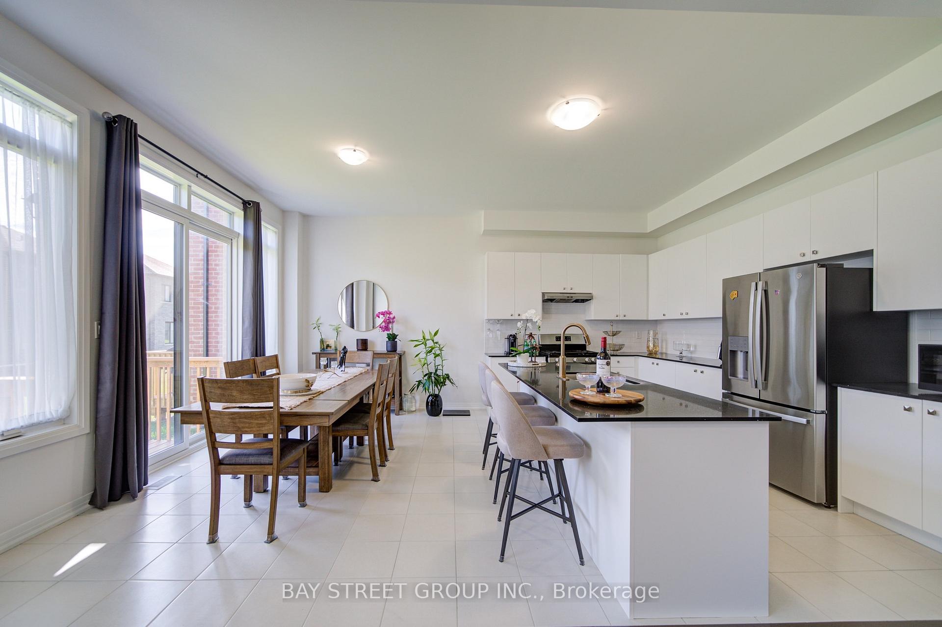 Photo 25 of 427 Coronation Road, Whitby, Rural Whitby — HOMEH
