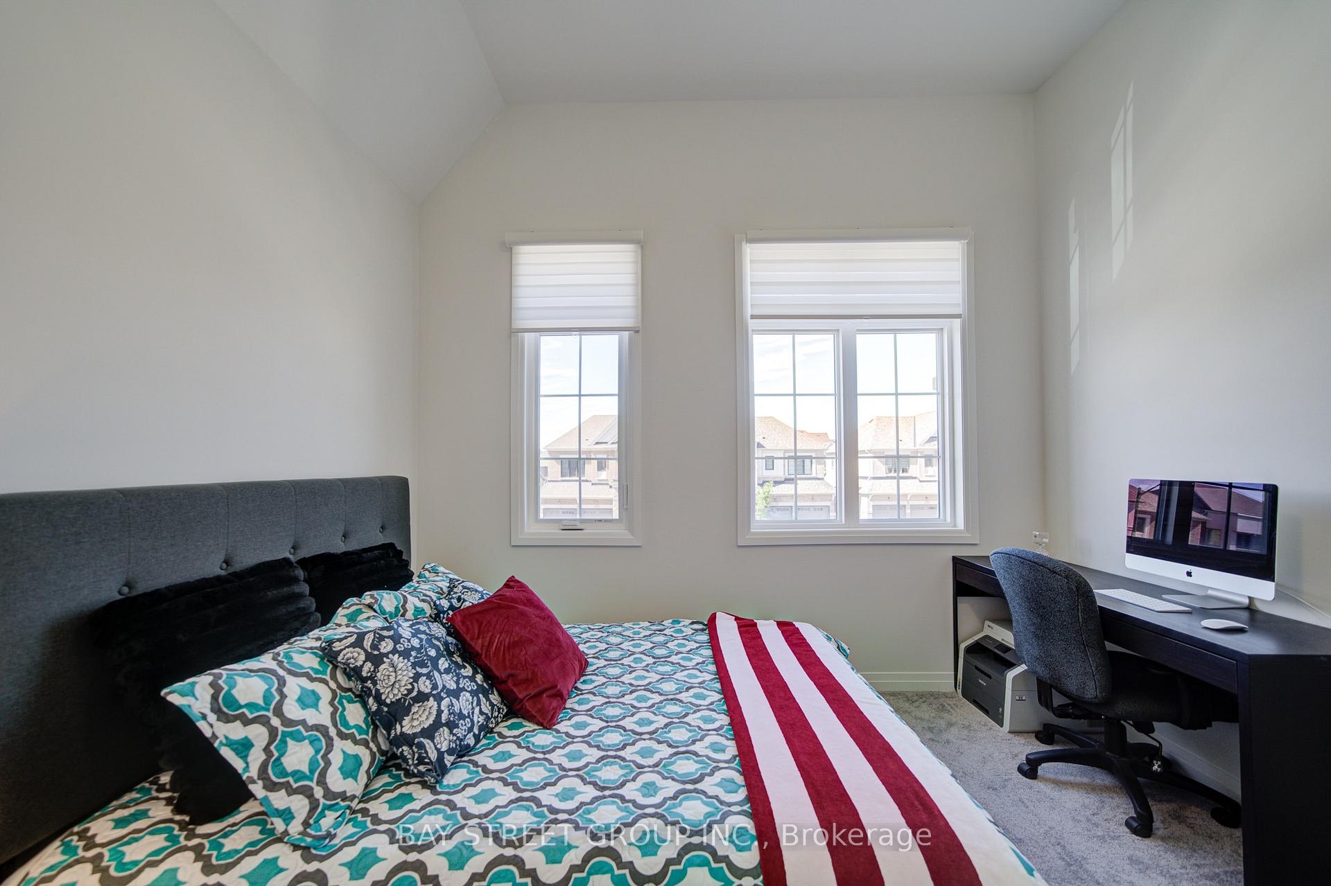 Photo 61 of 427 Coronation Road, Whitby, Rural Whitby — HOMEH