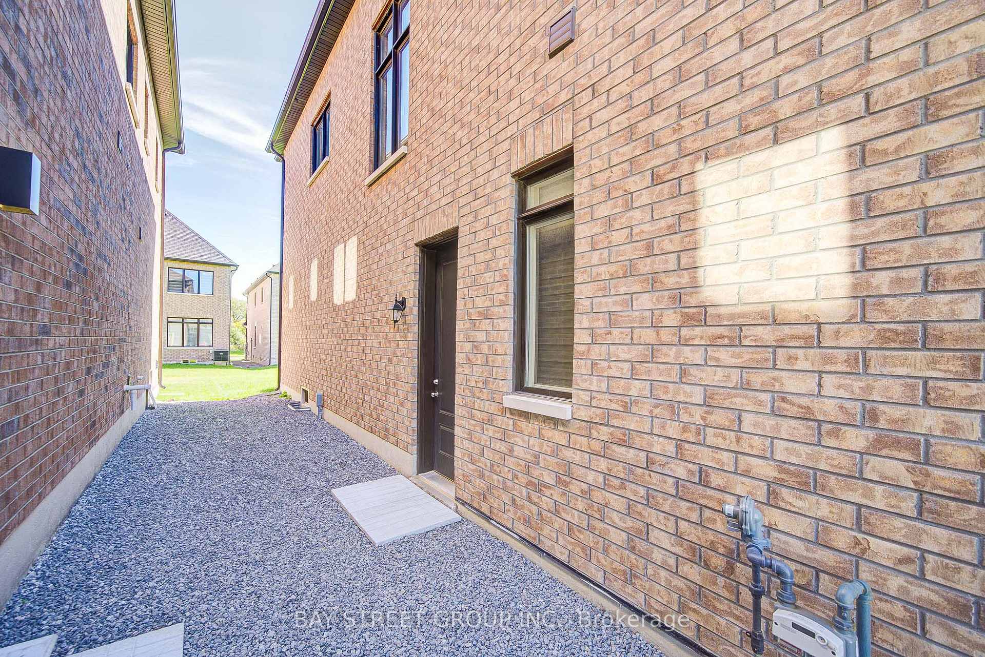 Photo 87 of 427 Coronation Road, Whitby, Rural Whitby — HOMEH