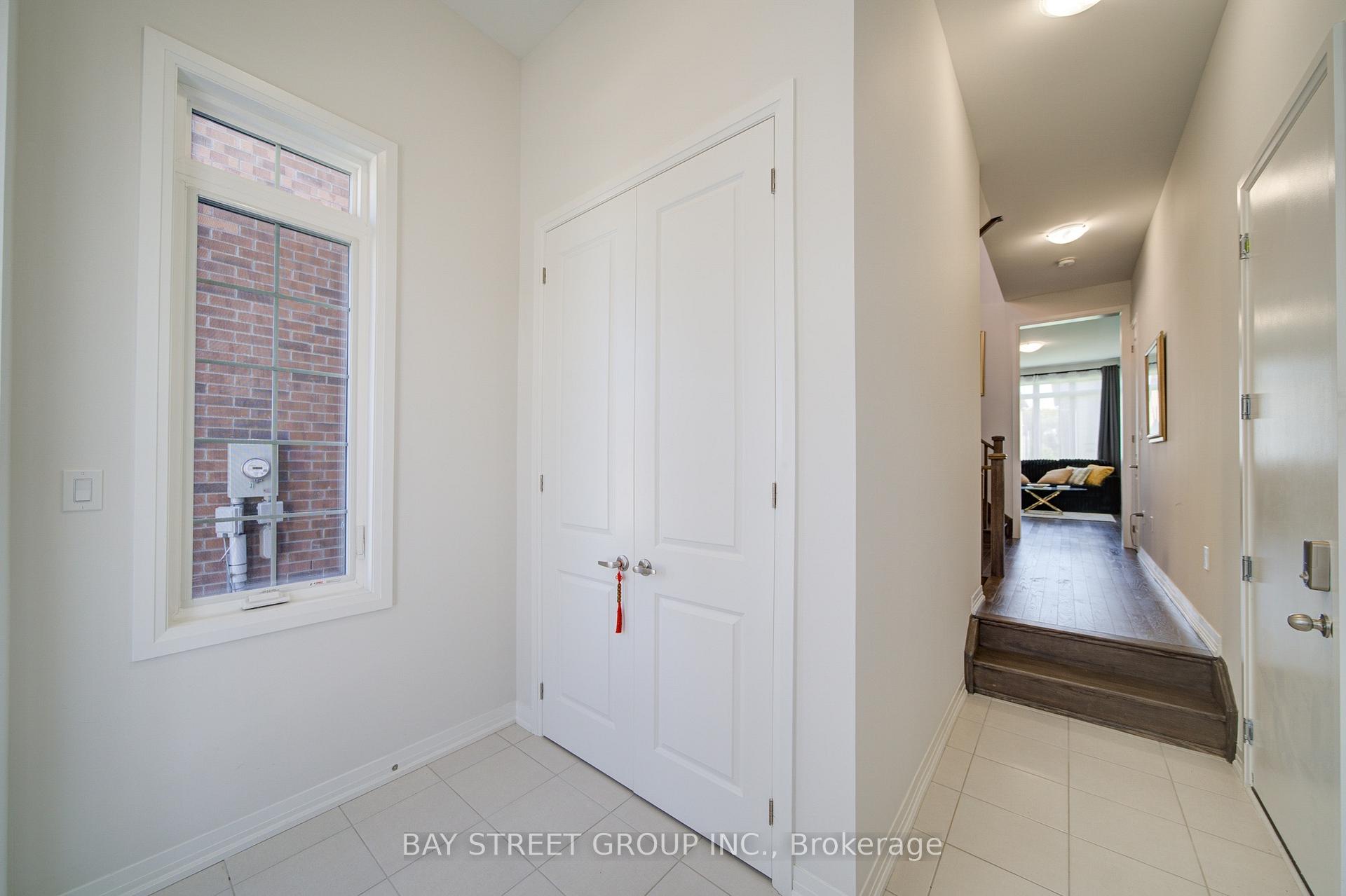 Photo 10 of 427 Coronation Road, Whitby, Rural Whitby — HOMEH