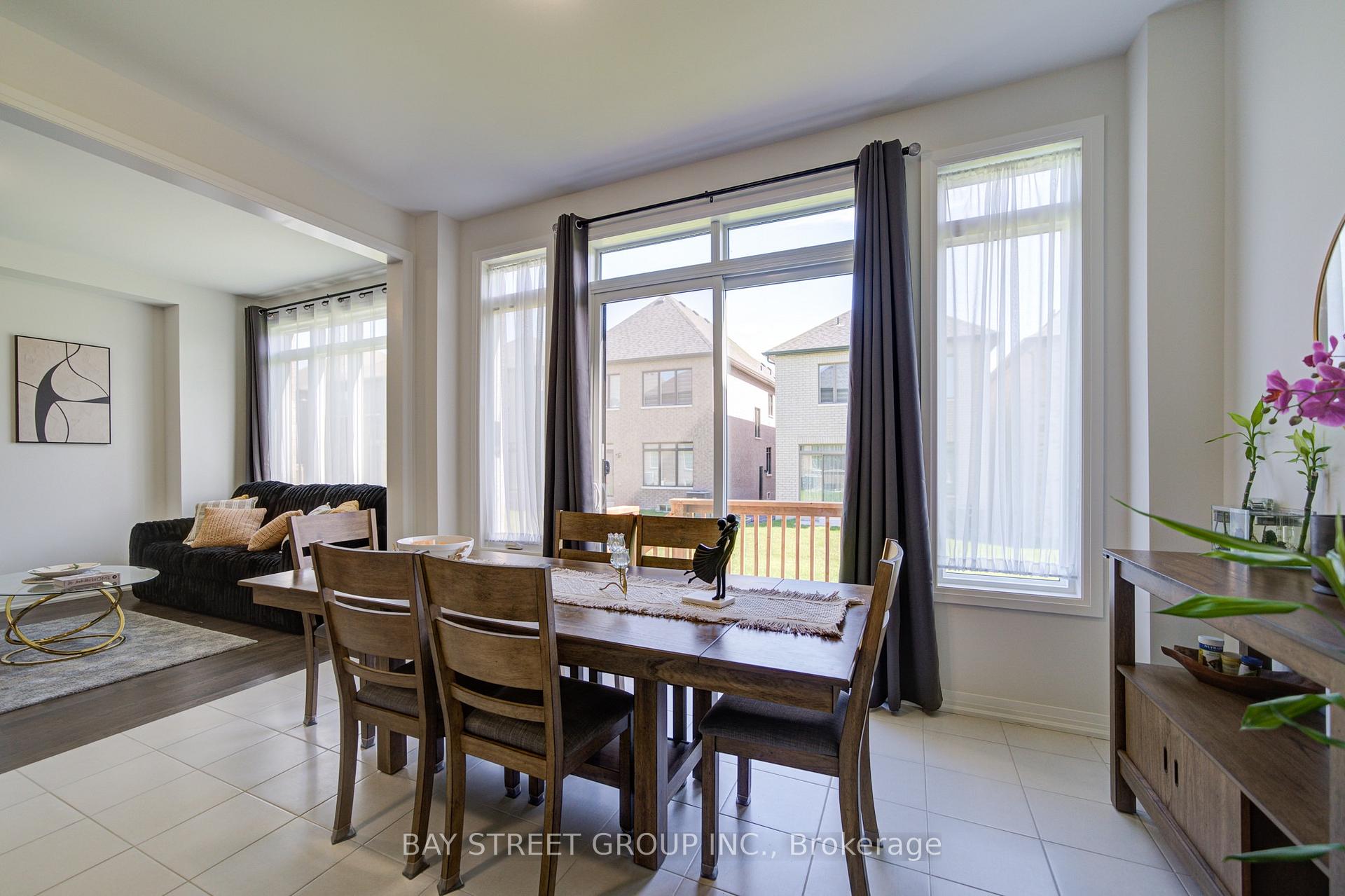 Photo 36 of 427 Coronation Road, Whitby, Rural Whitby — HOMEH