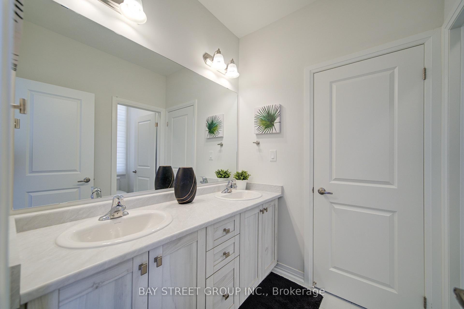 Photo 58 of 427 Coronation Road, Whitby, Rural Whitby — HOMEH