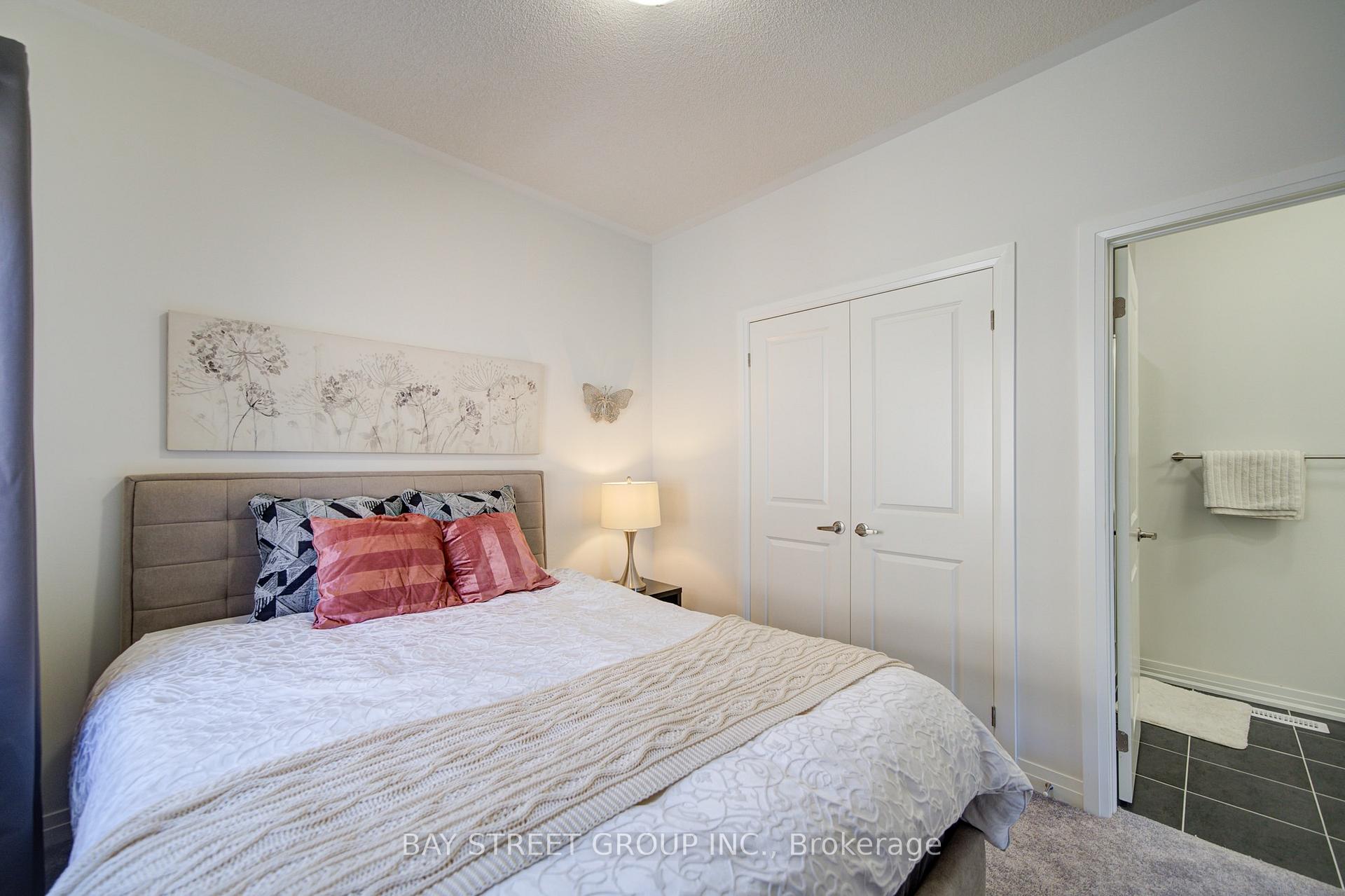 Photo 82 of 427 Coronation Road, Whitby, Rural Whitby — HOMEH