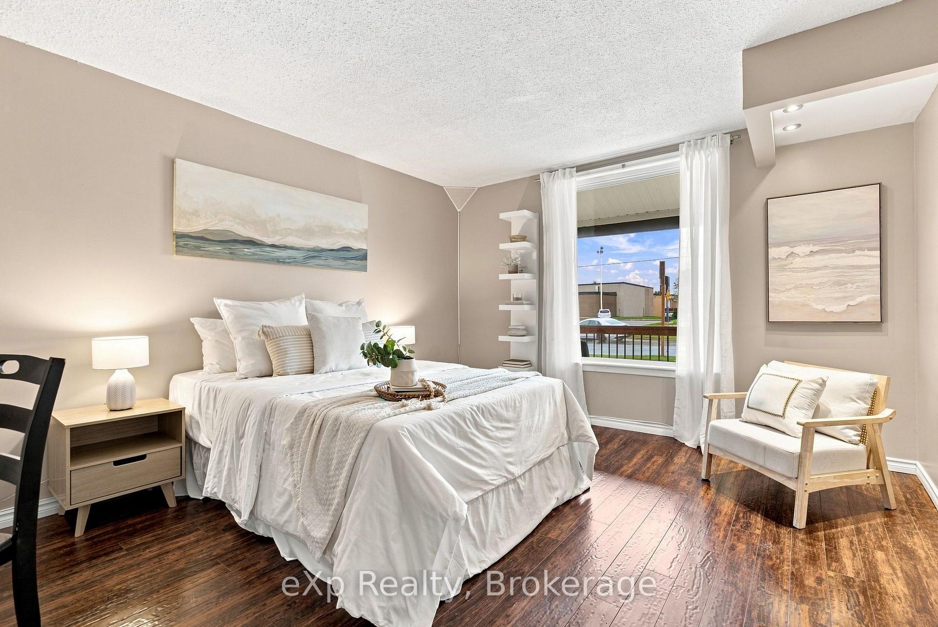 Photo 11 of 463 Division Street, Cobourg — HOMEH