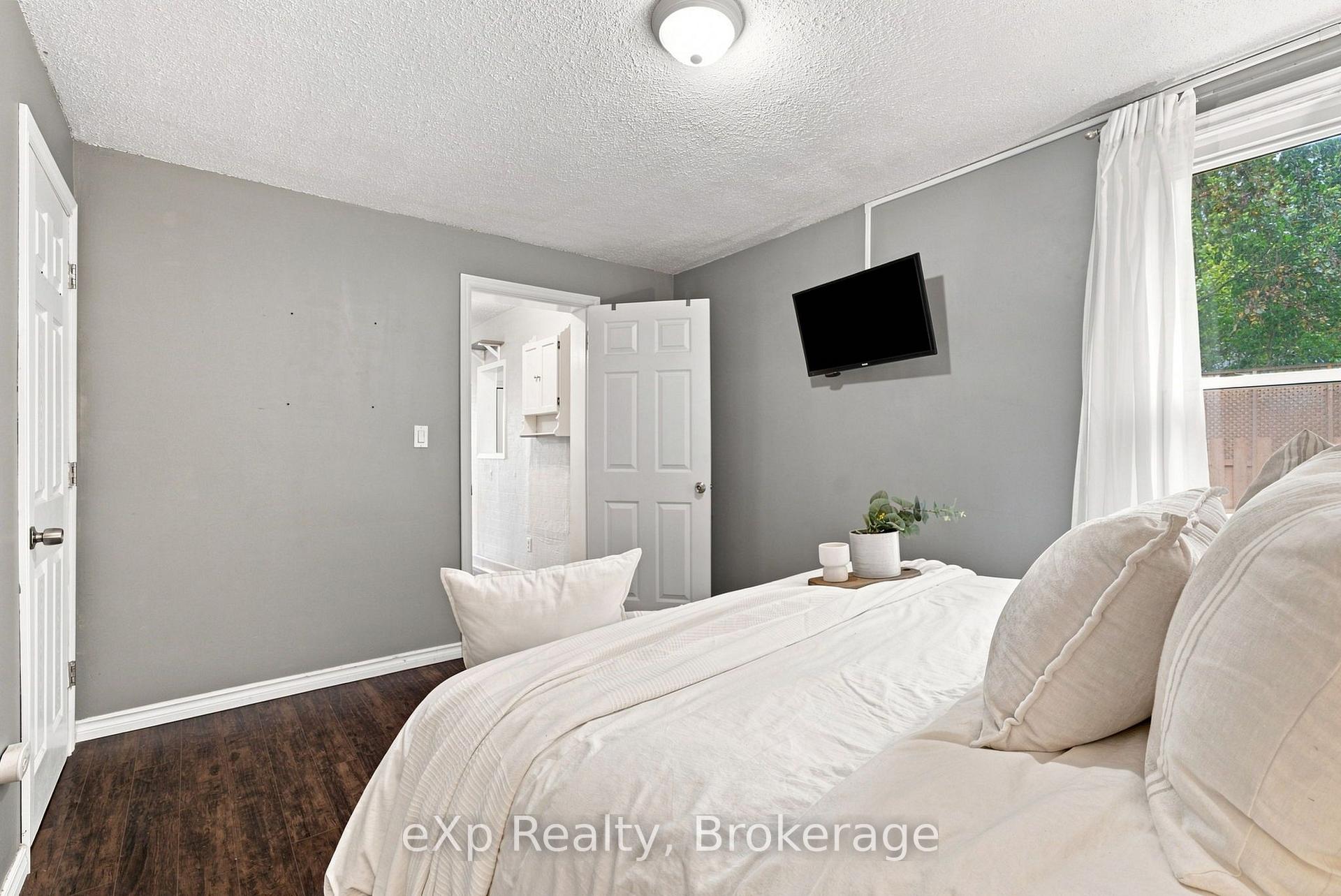 Photo 14 of 463 Division Street, Cobourg — HOMEH
