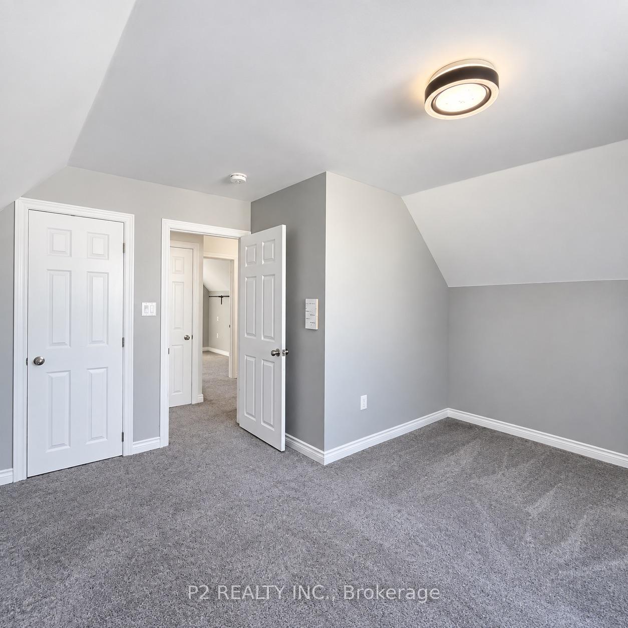 Photo 13 of 85 Park Avenue, St. Catharines, Secord Woods — HOMEH