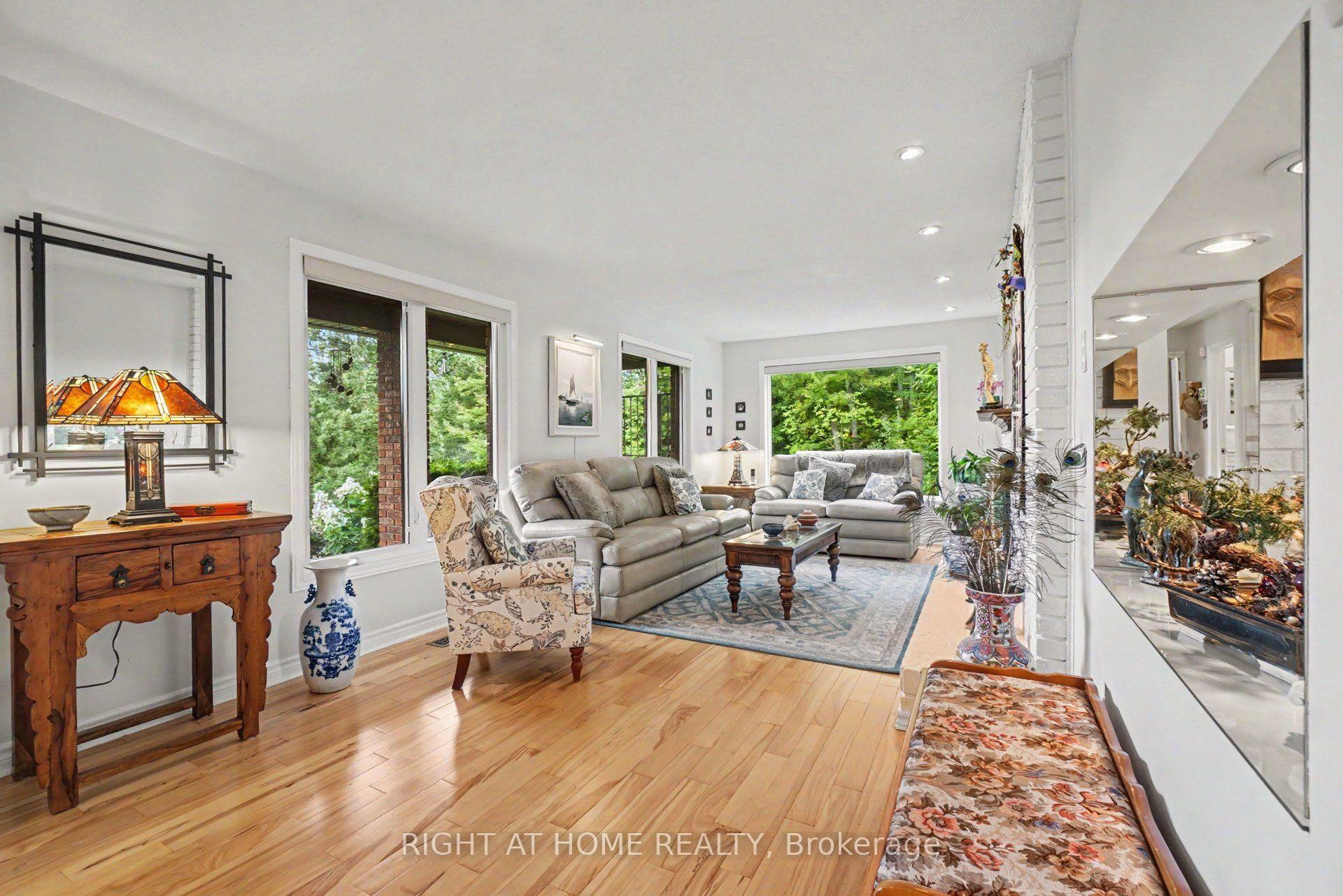 Photo 6 of 1275 Byrnes Terrace, Ottawa, Cumberland Estates — HOMEH