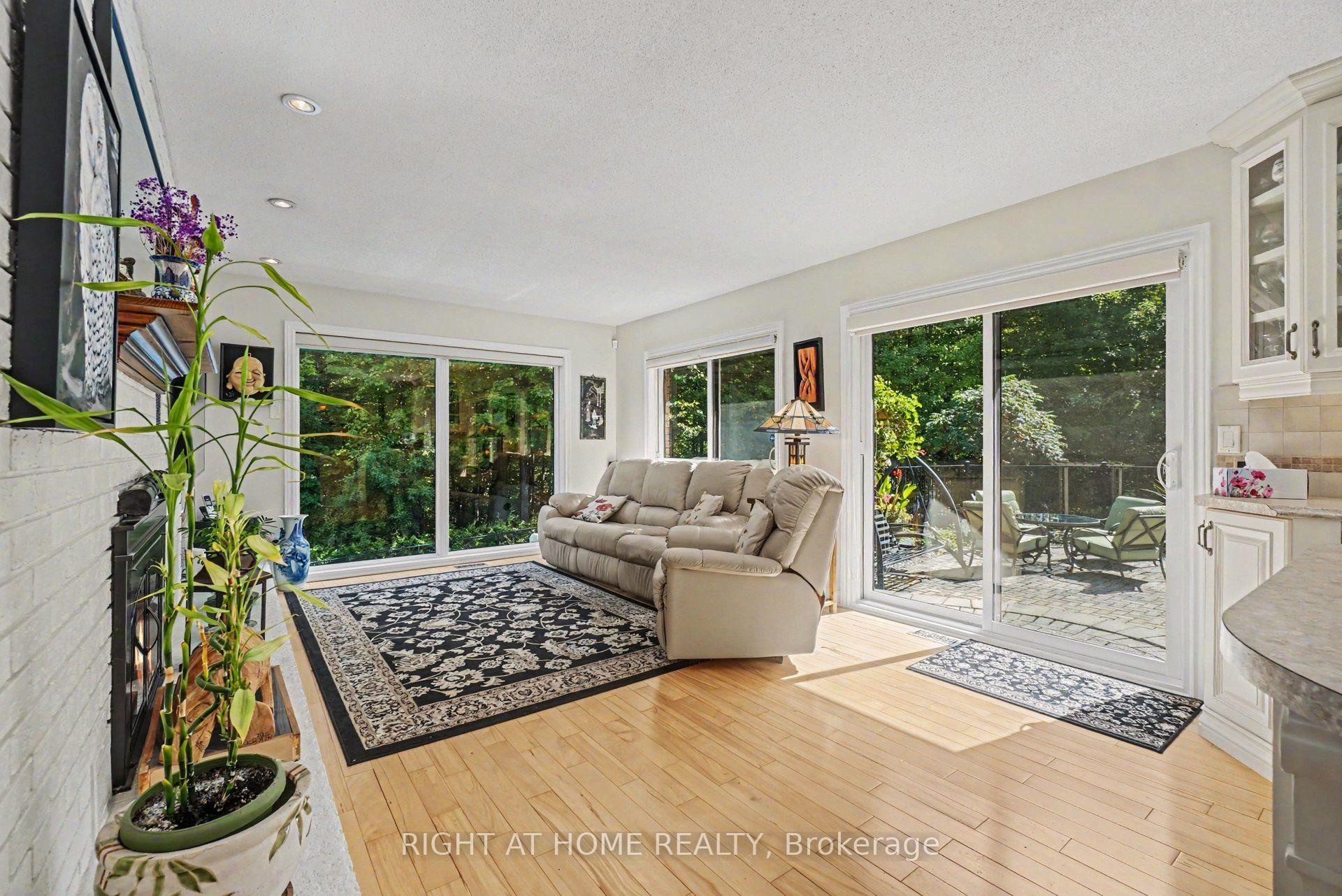 Photo 14 of 1275 Byrnes Terrace, Ottawa, Cumberland Estates — HOMEH