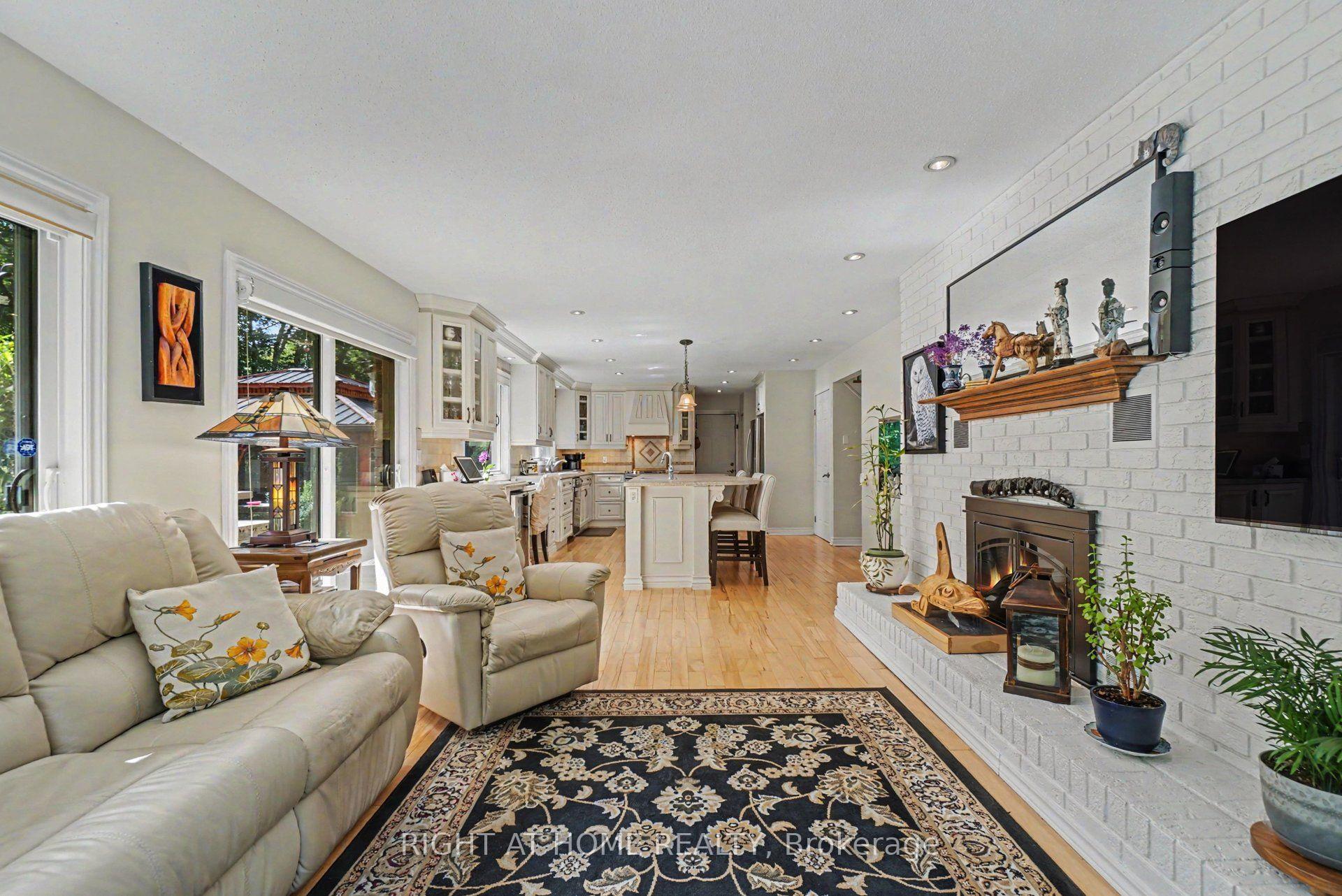 Photo 15 of 1275 Byrnes Terrace, Ottawa, Cumberland Estates — HOMEH