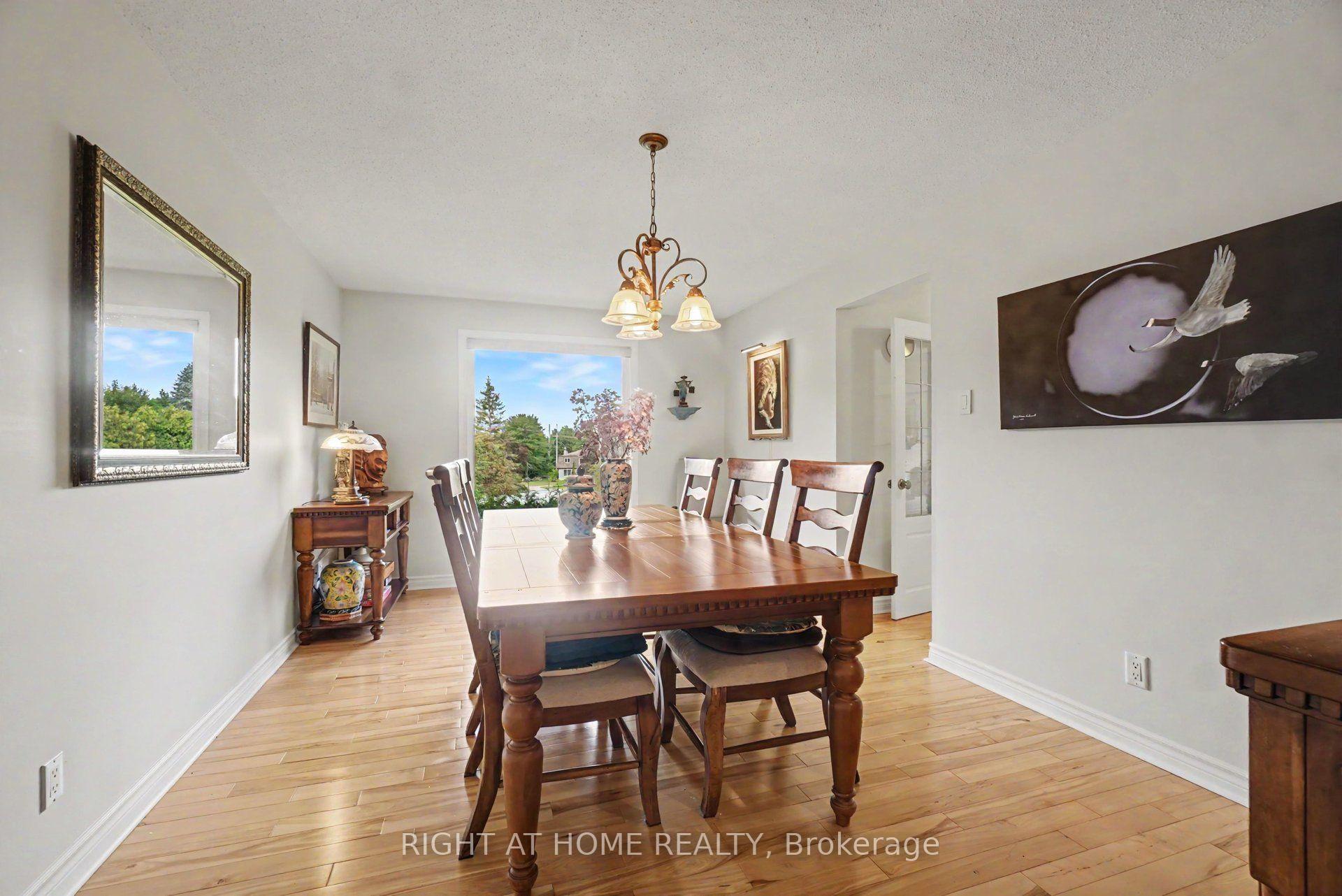 Photo 18 of 1275 Byrnes Terrace, Ottawa, Cumberland Estates — HOMEH