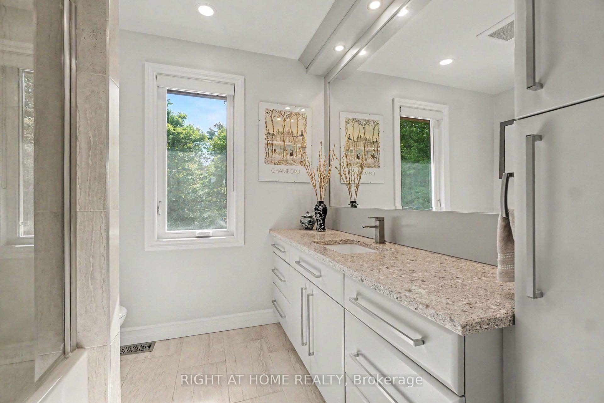 Photo 24 of 1275 Byrnes Terrace, Ottawa, Cumberland Estates — HOMEH