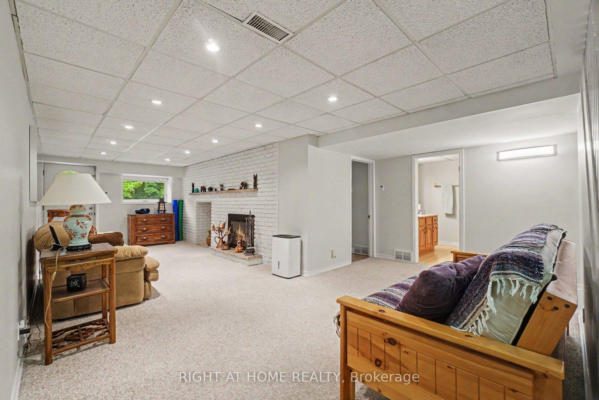 Photo 26 of 1275 Byrnes Terrace, Ottawa, Cumberland Estates — HOMEH