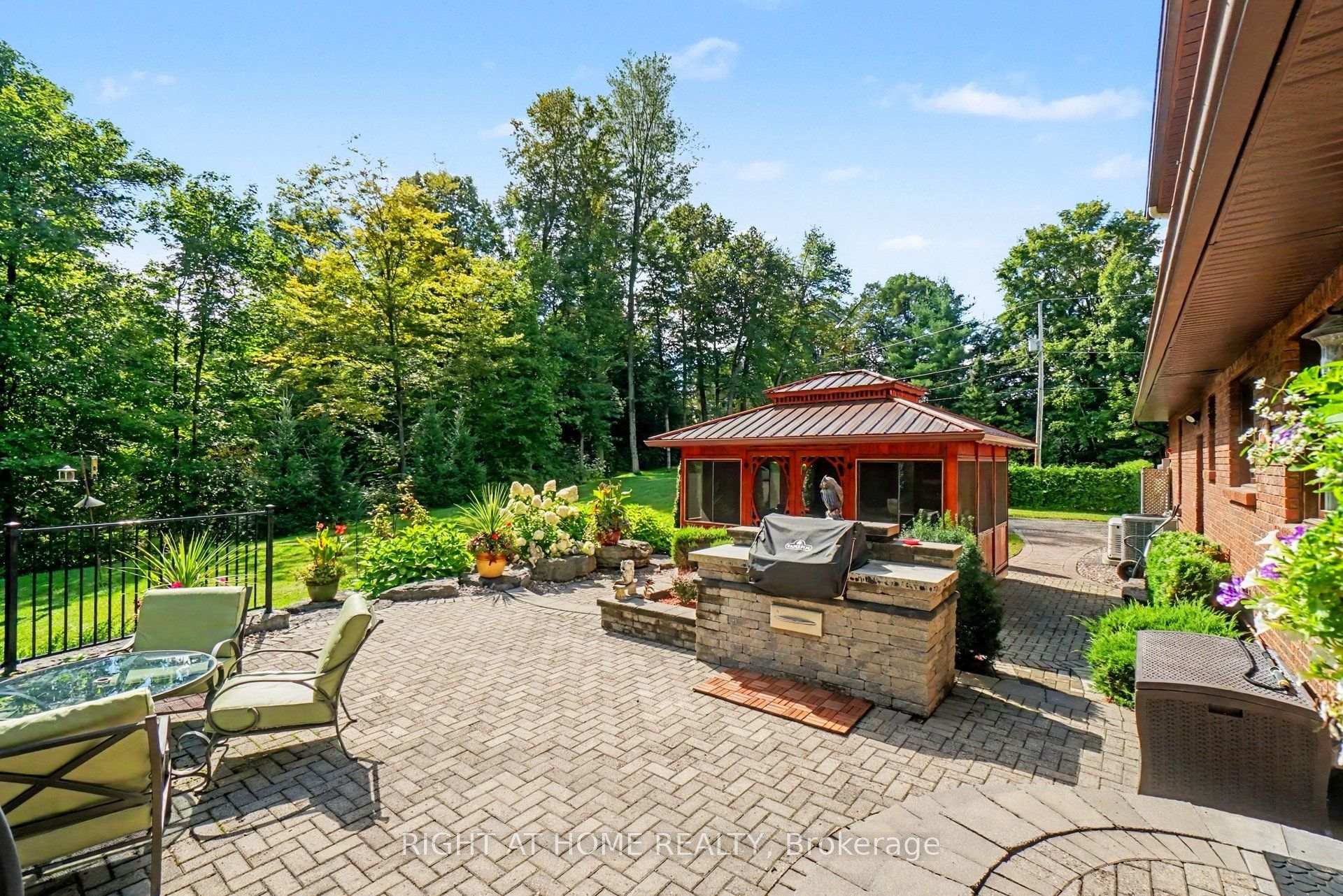 Photo 35 of 1275 Byrnes Terrace, Ottawa, Cumberland Estates — HOMEH