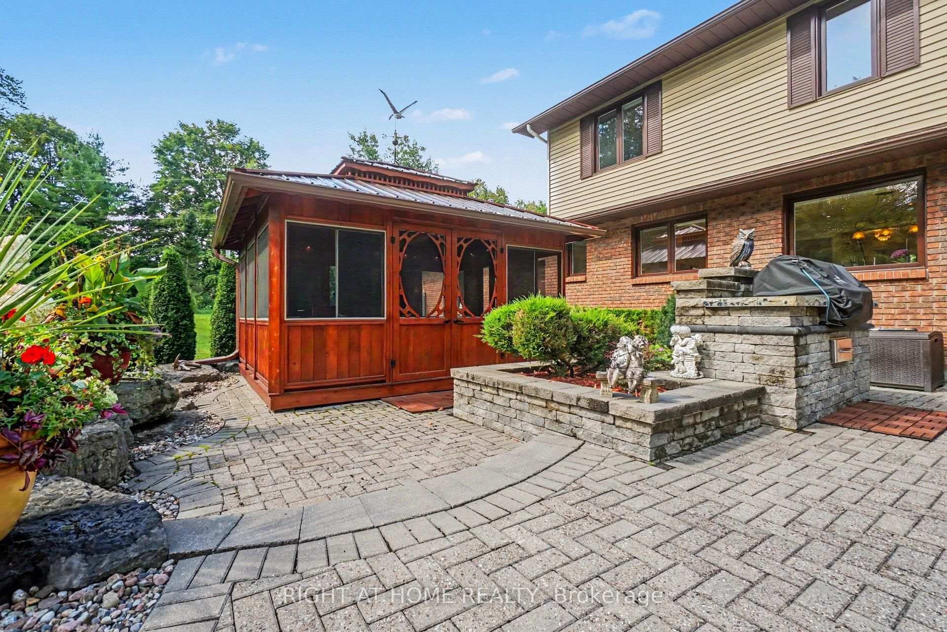 Photo 37 of 1275 Byrnes Terrace, Ottawa, Cumberland Estates — HOMEH