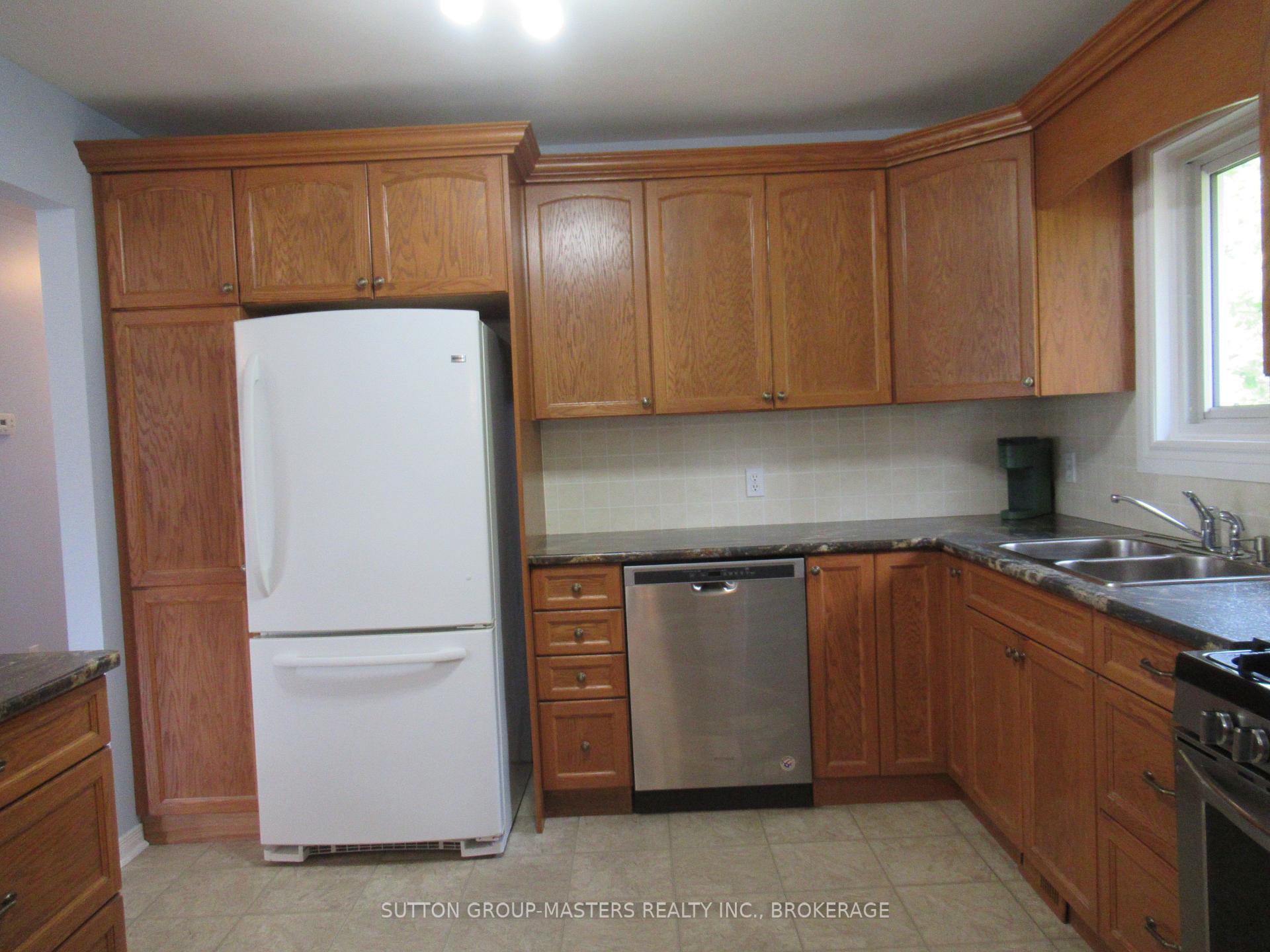 Photo 7 of 4571 Bath Road, Loyalist, Amherstview — HOMEH