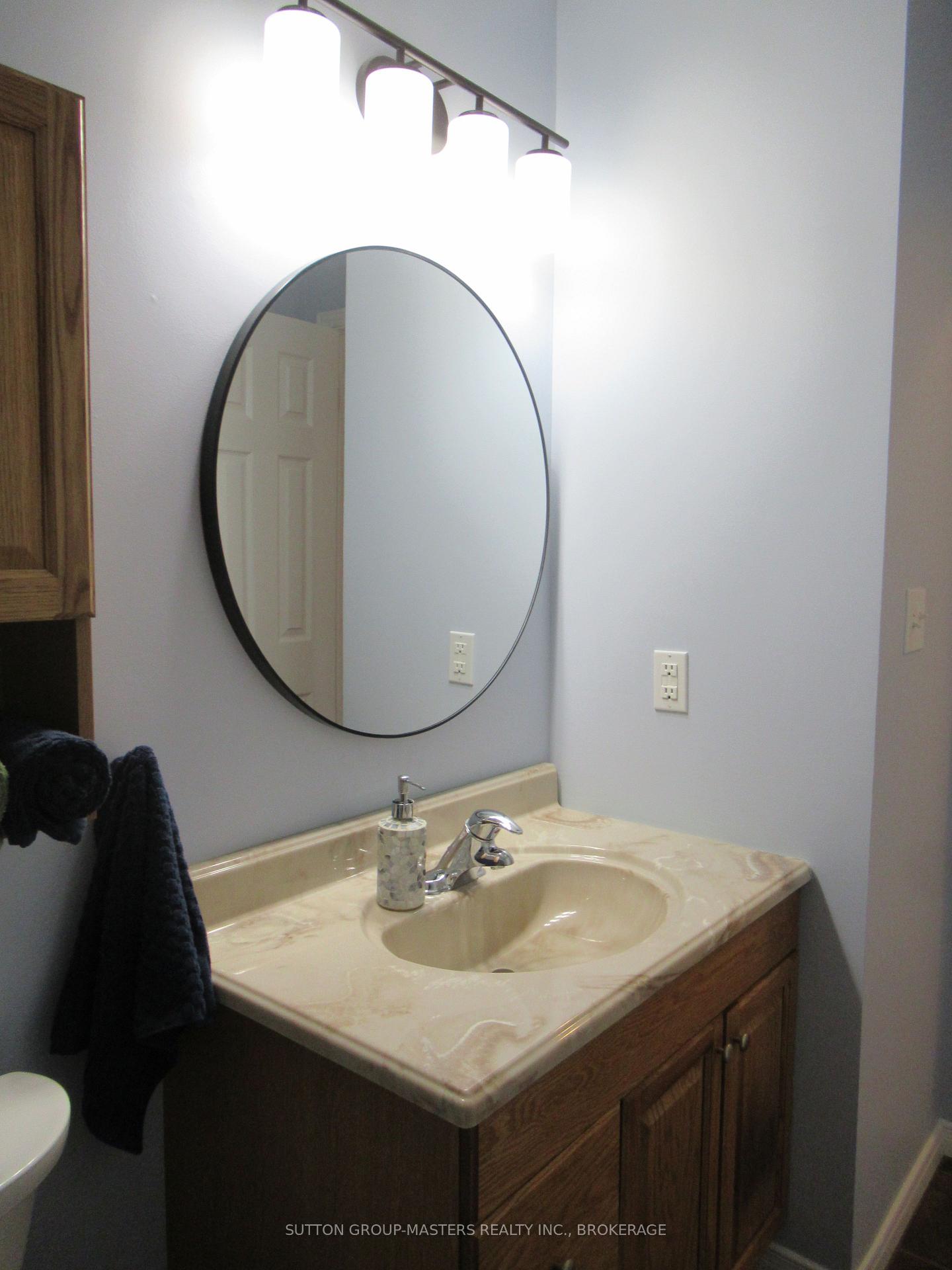 Photo 13 of 4571 Bath Road, Loyalist, Amherstview — HOMEH