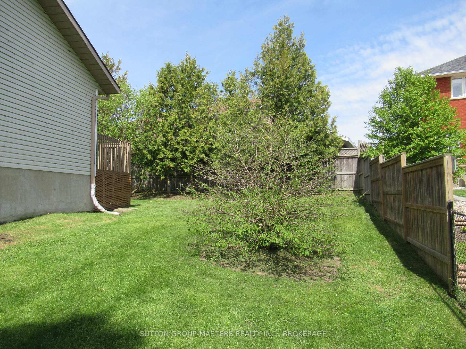 Photo 26 of 4571 Bath Road, Loyalist, Amherstview — HOMEH