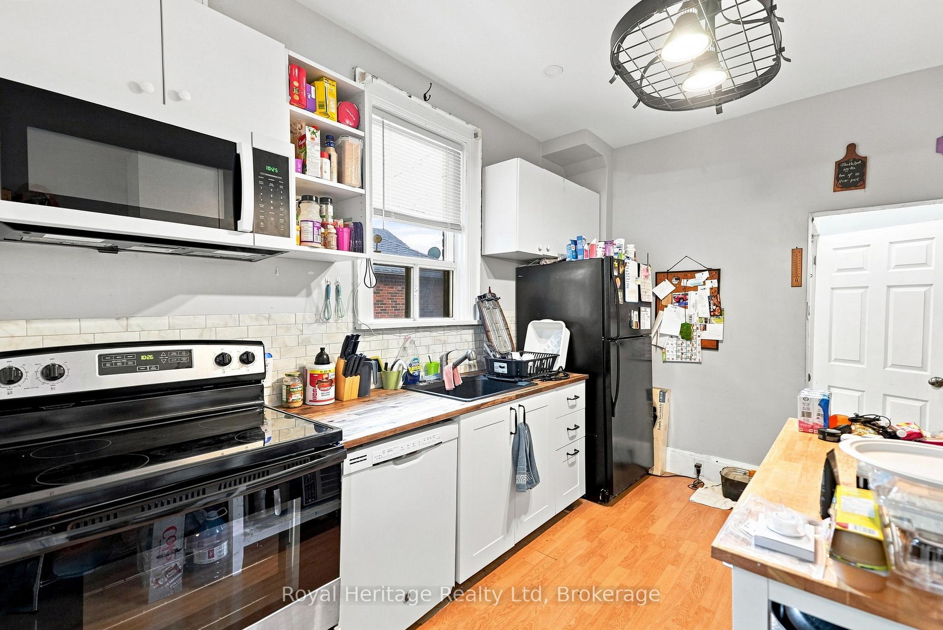 Photo 11 of 117 Park Road N, Oshawa, McLaughlin — HOMEH