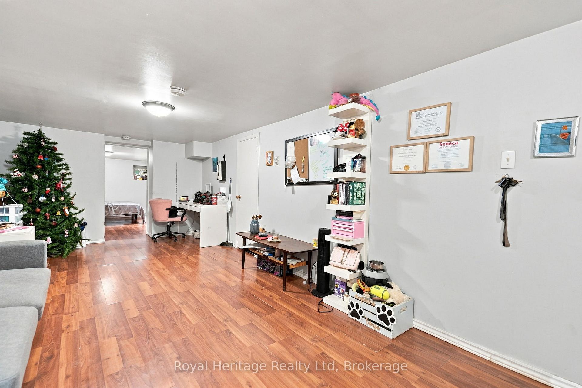 Photo 22 of 117 Park Road N, Oshawa, McLaughlin — HOMEH