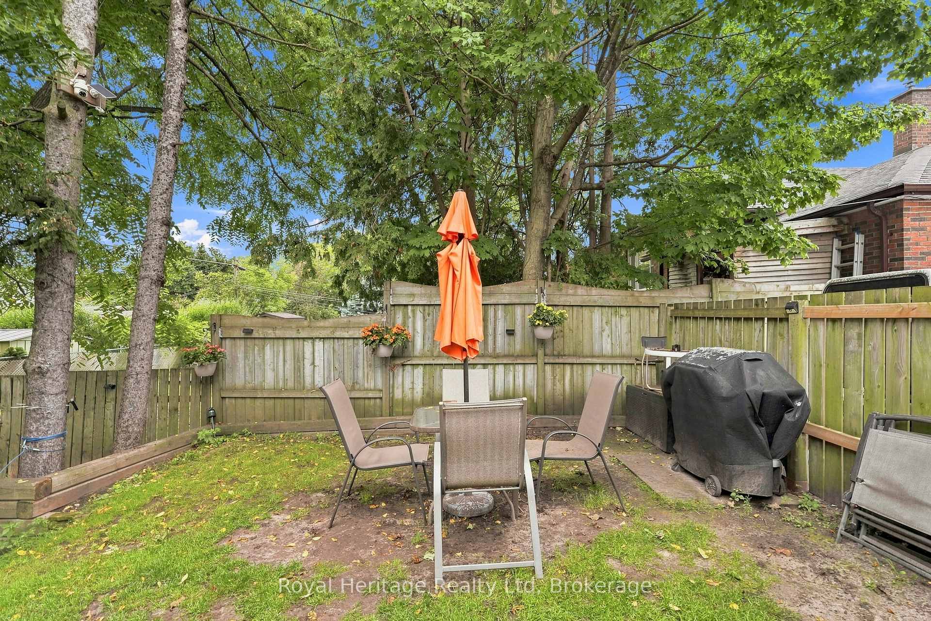 Photo 42 of 117 Park Road N, Oshawa, McLaughlin — HOMEH