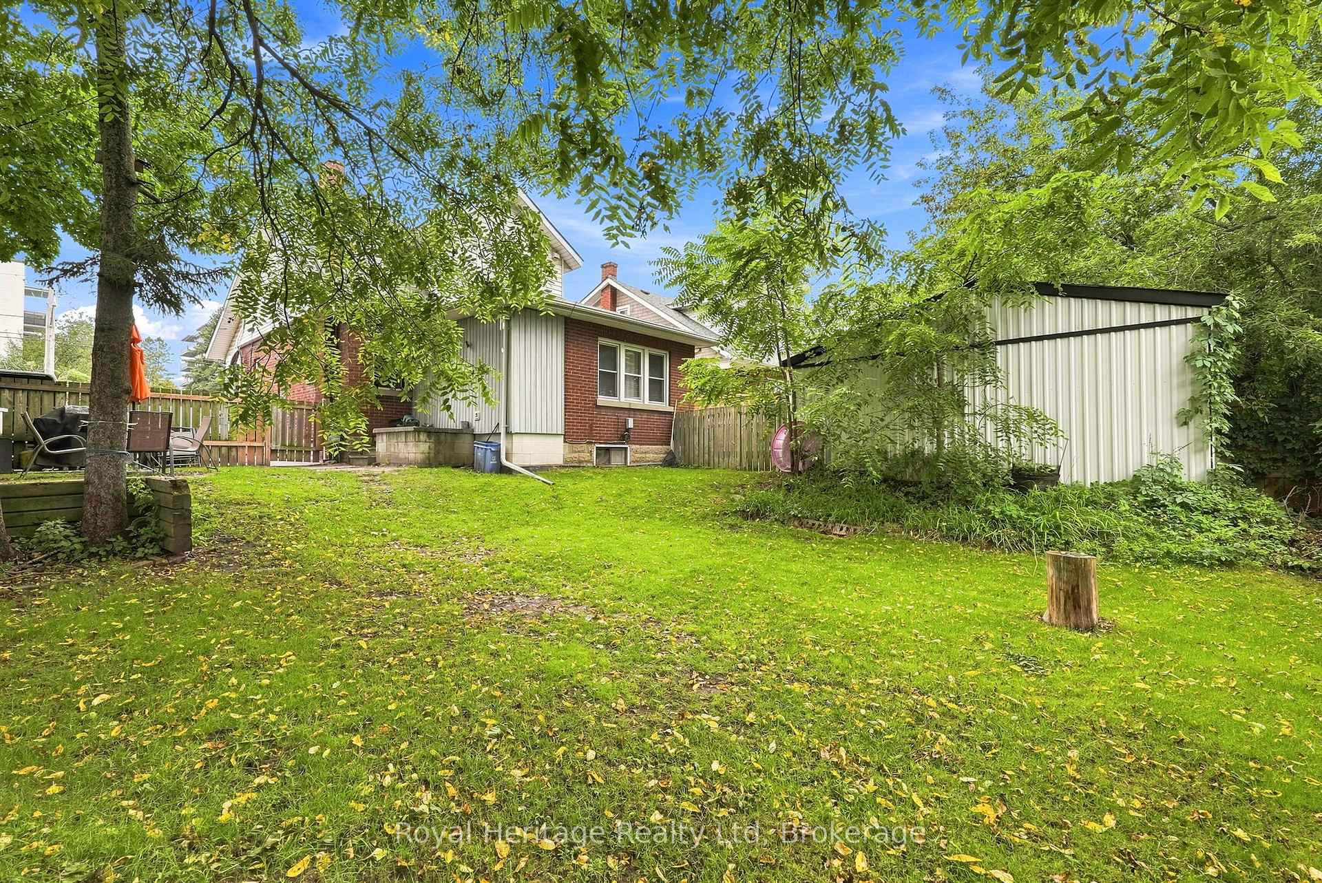 Photo 40 of 117 Park Road N, Oshawa, McLaughlin — HOMEH