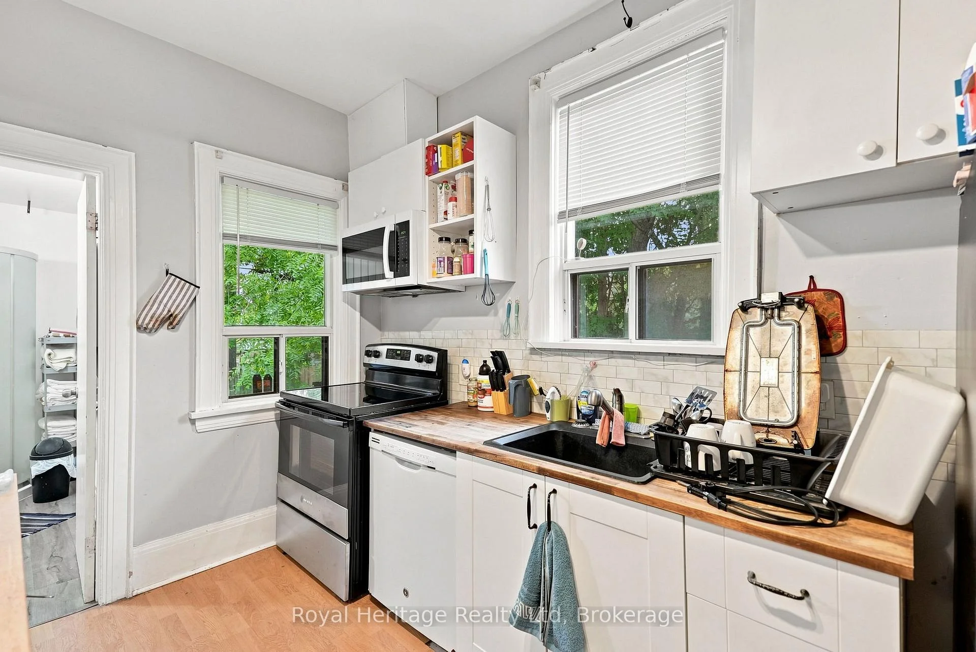 Photo 25 of 117 Park Road N, Oshawa, McLaughlin — HOMEH