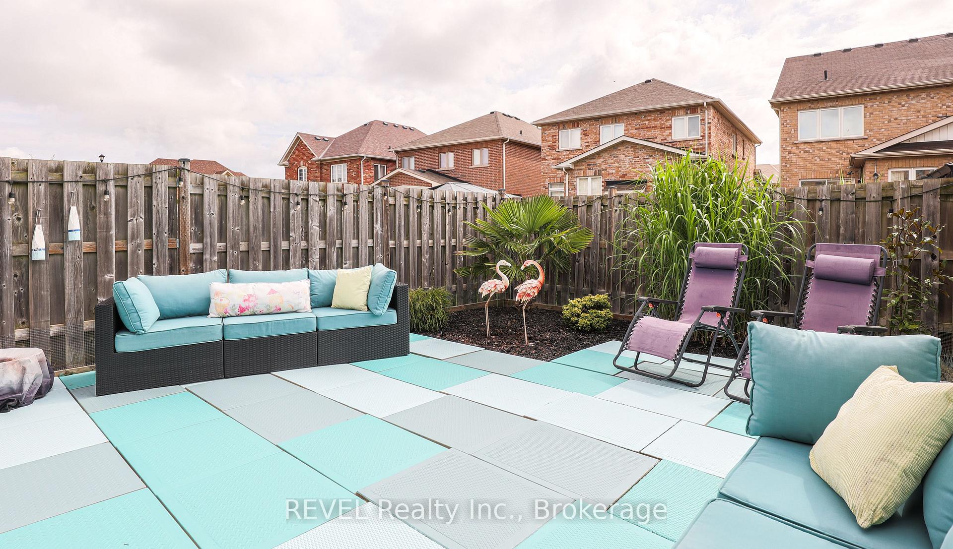 Photo 26 of 12 Colonel Lyall Street, St. Catharines, Secord Woods — HOMEH