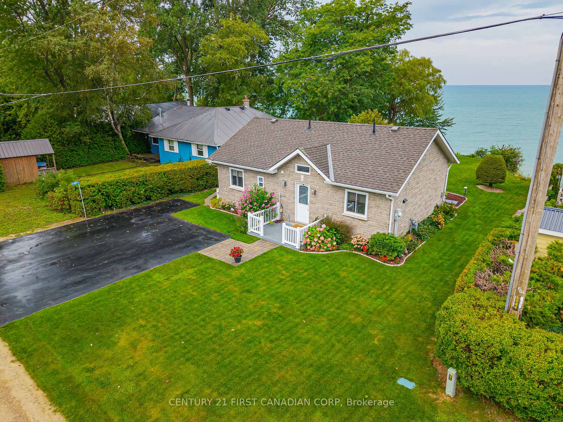 Photo 1 of 71871 Sunview Avenue, Bluewater, Hay — HOMEH
