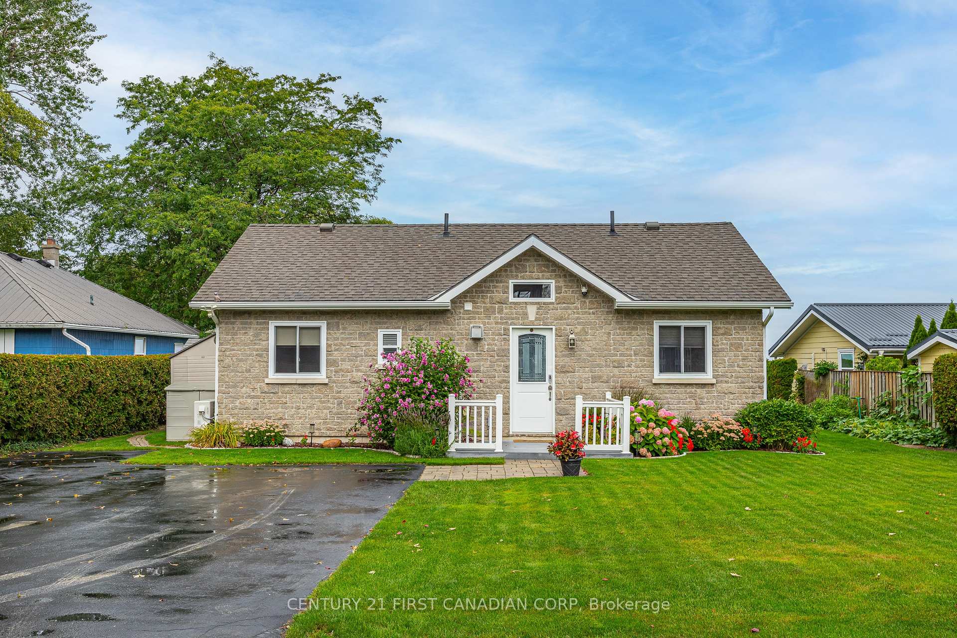 Photo 4 of 71871 Sunview Avenue, Bluewater, Hay — HOMEH