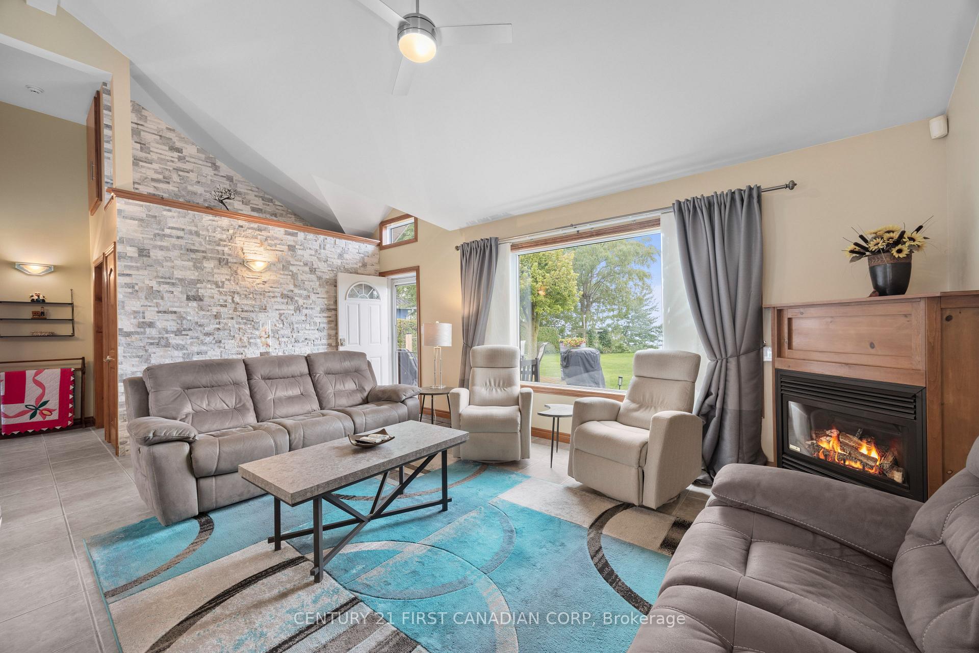 Photo 16 of 71871 Sunview Avenue, Bluewater, Hay — HOMEH