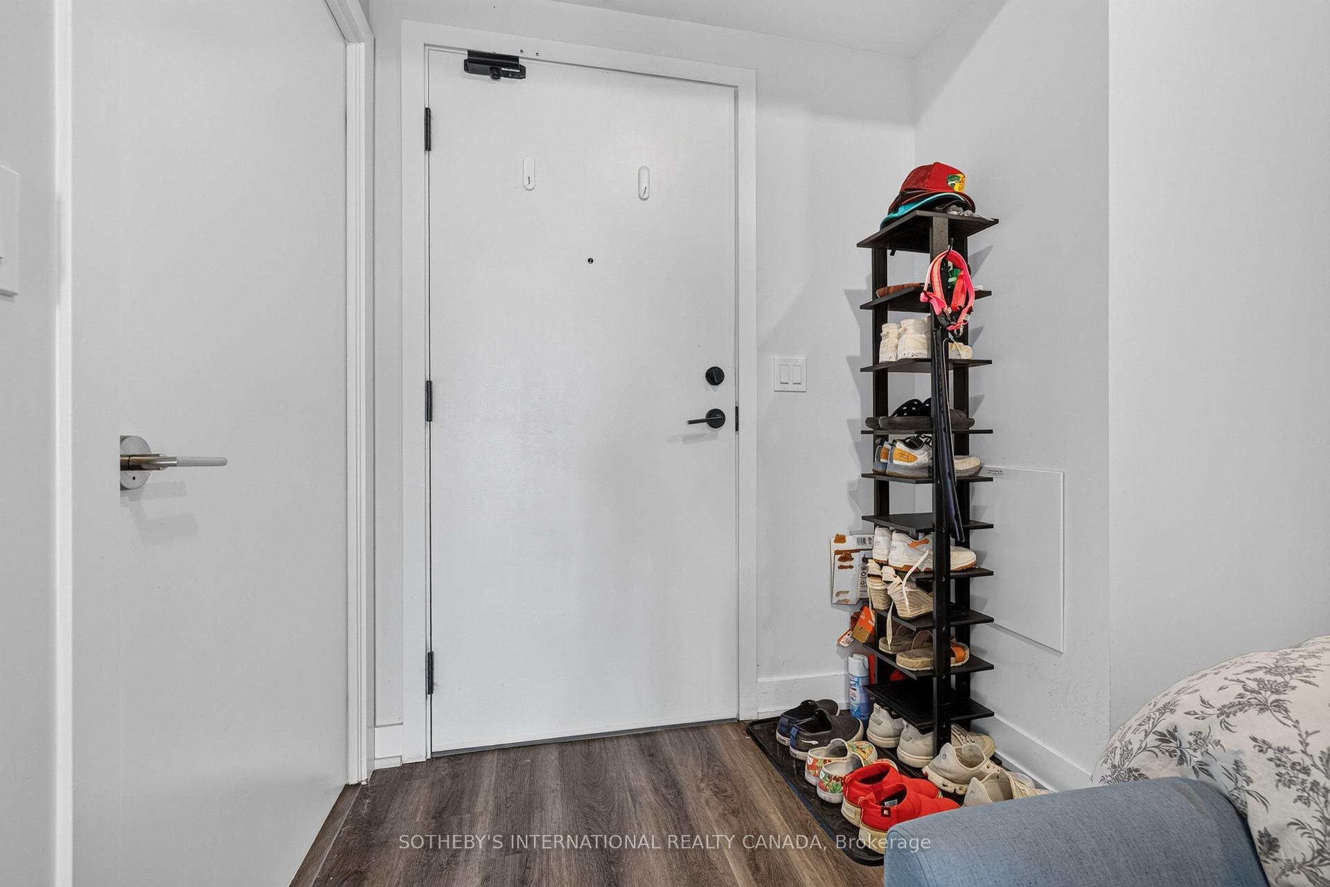 Photo 6 of Unit 3905, 430 Square One Drive, Mississauga, City Centre — HOMEH
