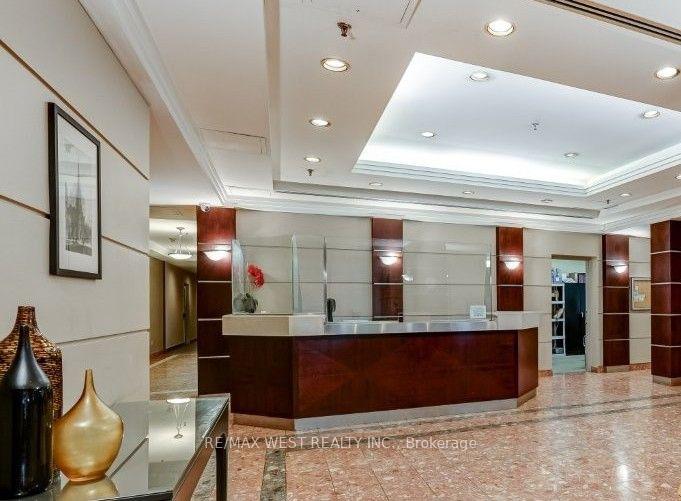 Photo 2 of Unit 1103, 117 Gerrard Street E, Toronto, Church-Yonge Corridor — HOMEH