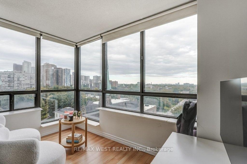 Photo 9 of Unit 1103, 117 Gerrard Street E, Toronto, Church-Yonge Corridor — HOMEH