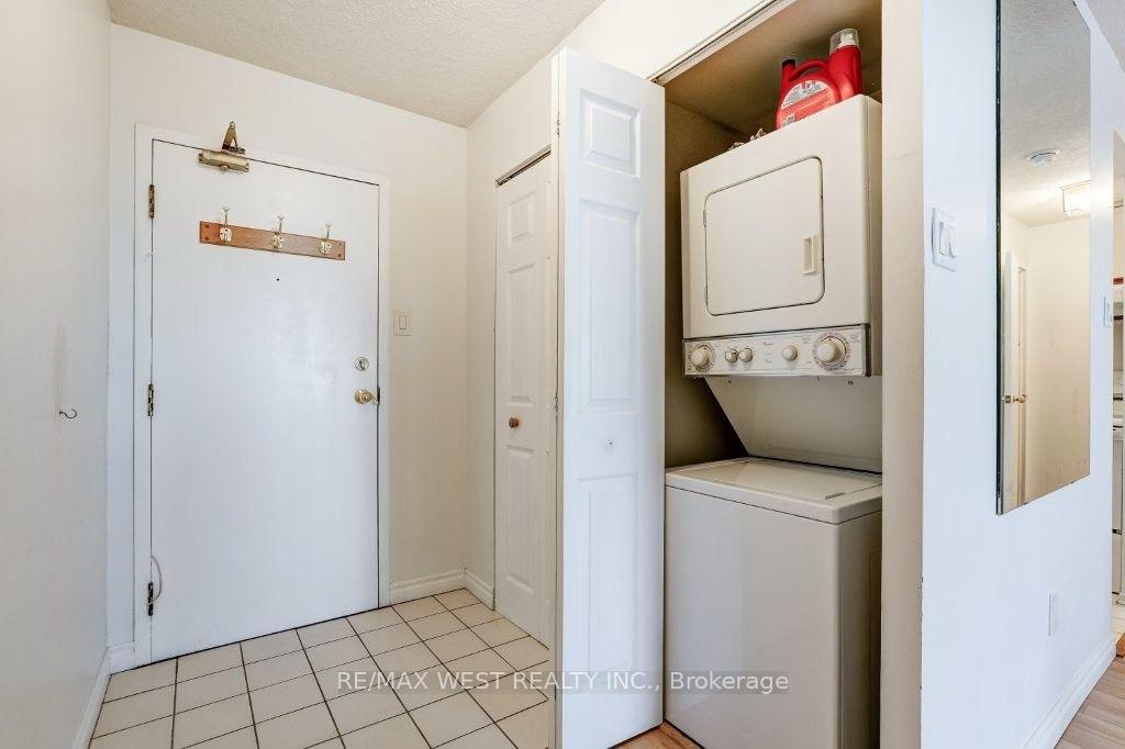Photo 15 of Unit 1103, 117 Gerrard Street E, Toronto, Church-Yonge Corridor — HOMEH