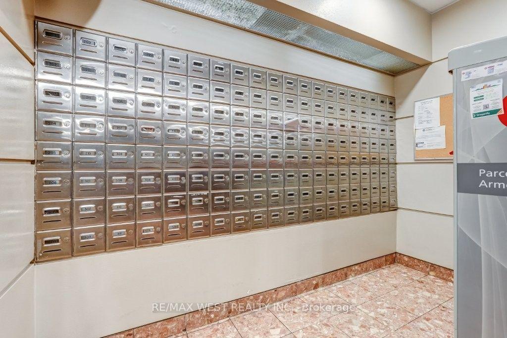 Photo 16 of Unit 1103, 117 Gerrard Street E, Toronto, Church-Yonge Corridor — HOMEH