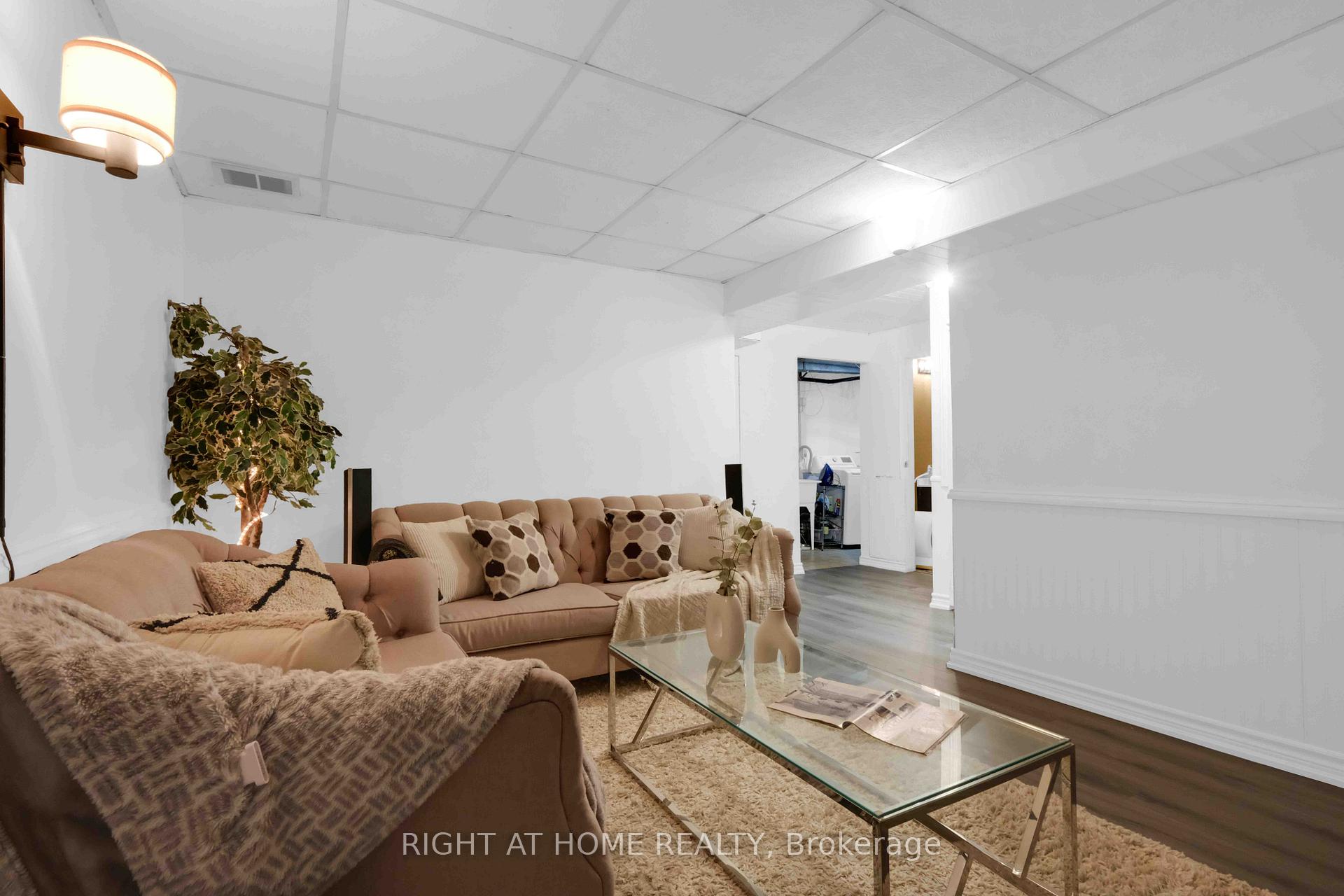Photo 19 of Unit #4, 1055 Central Park Boulevard N, Oshawa, Centennial — HOMEH