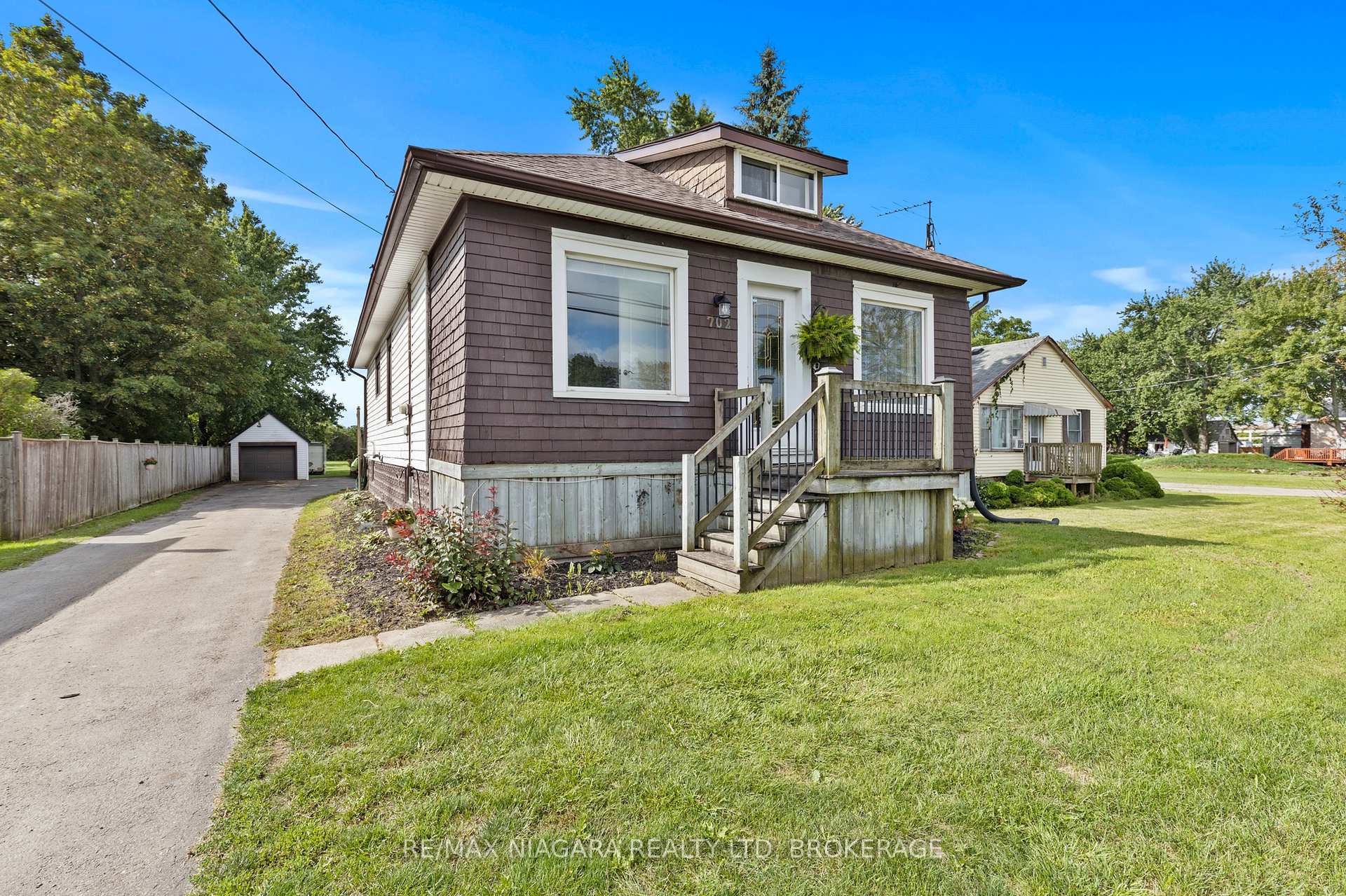 Photo of 702 Main Street