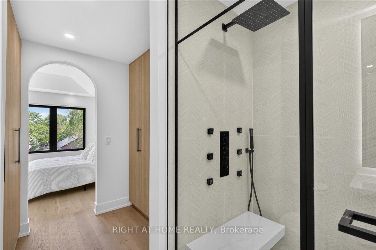 Photo 28 of 15B Rosemeade Avenue, Etobicoke, Stonegate-Queensway — HOMEH