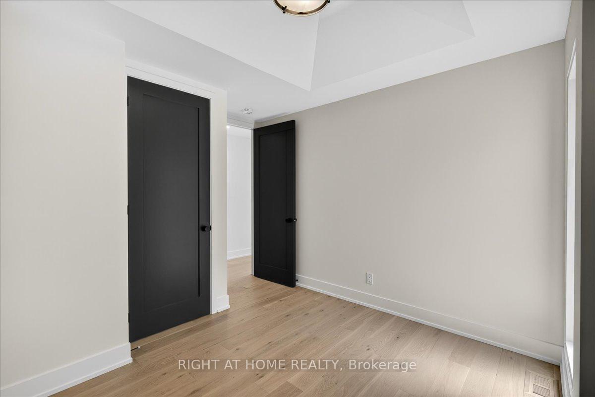 Photo 30 of 15B Rosemeade Avenue, Etobicoke, Stonegate-Queensway — HOMEH