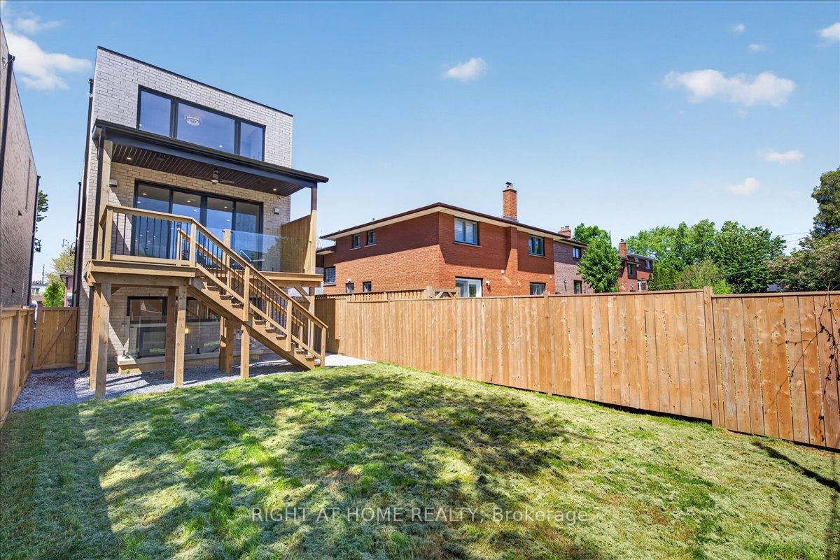 Photo 49 of 15B Rosemeade Avenue, Etobicoke, Stonegate-Queensway — HOMEH