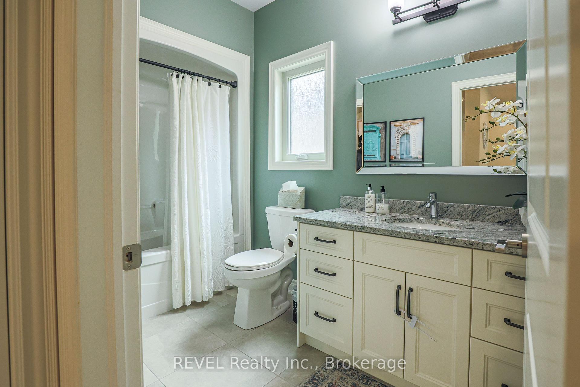 Photo 27 of 15 Willowbrook Drive, Welland, West Welland — HOMEH